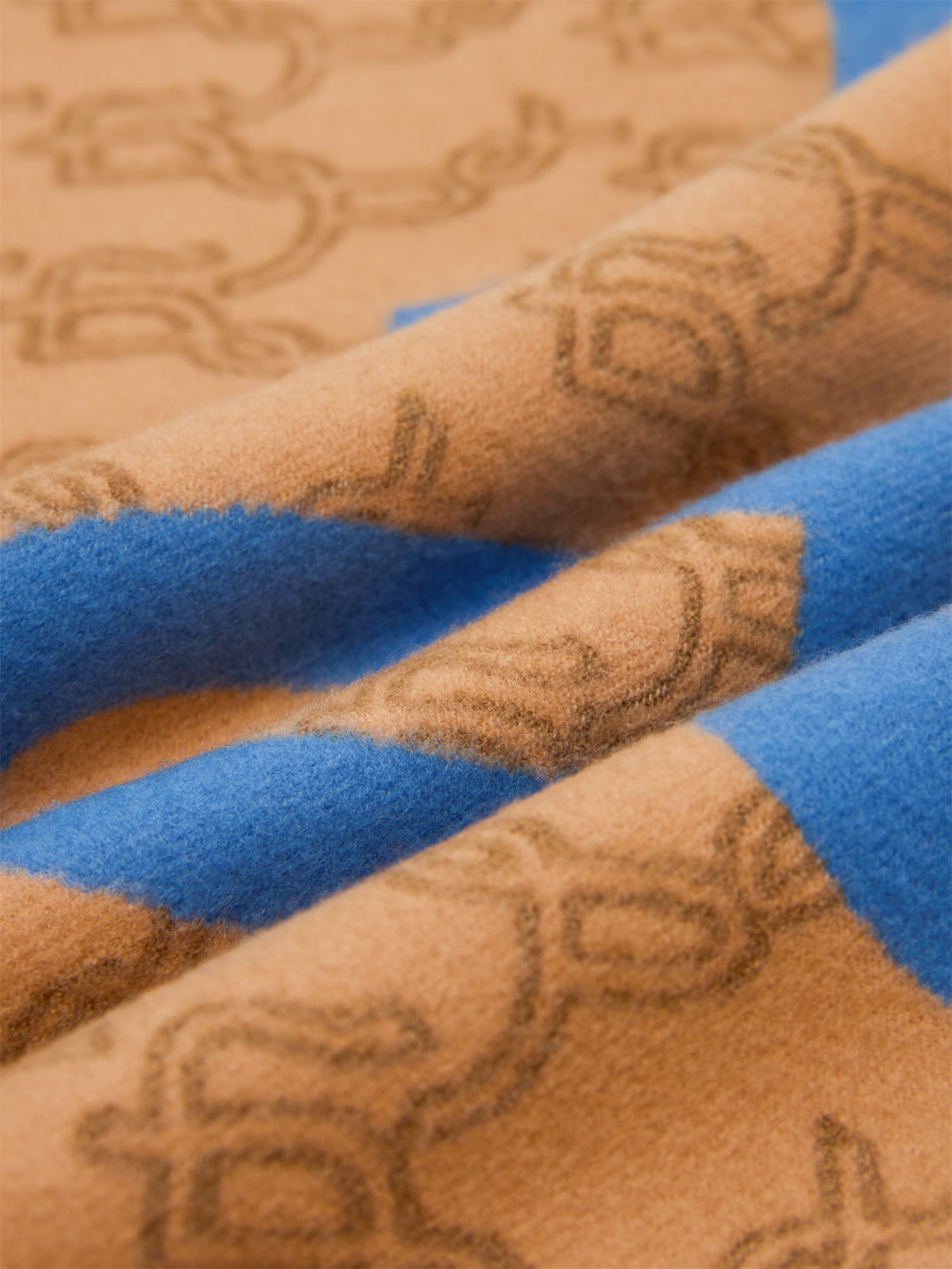 EP YAYING Double-Sided Silk Velvet Scarf