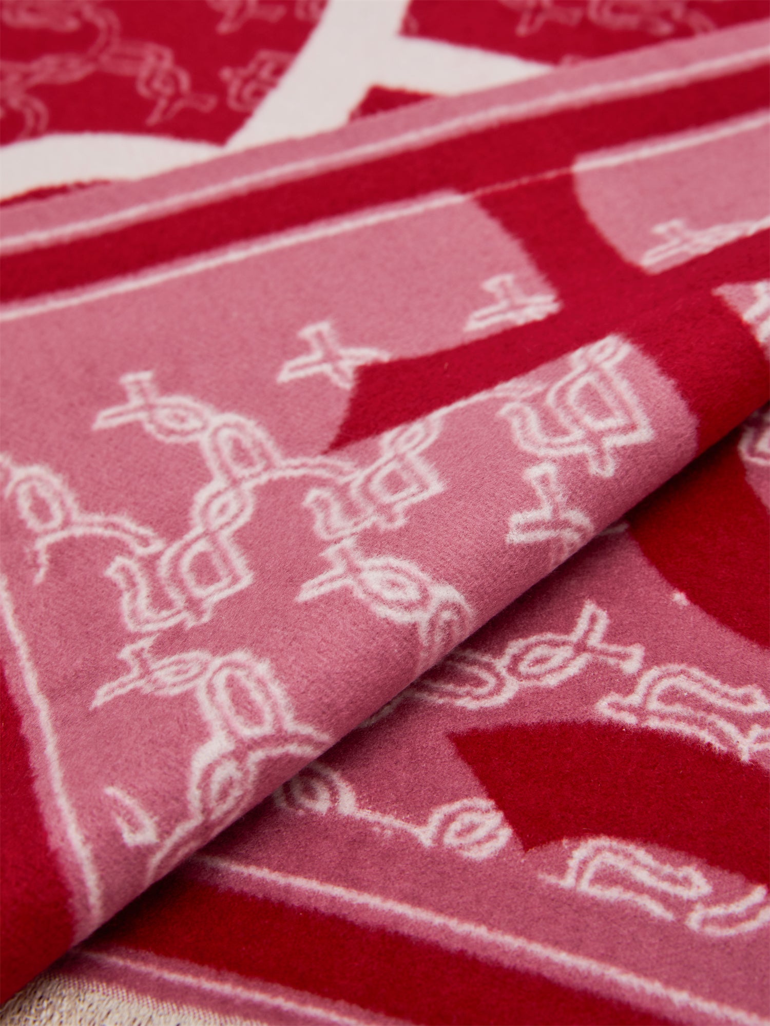 EP YAYING Double-Sided Silk Velvet Scarf