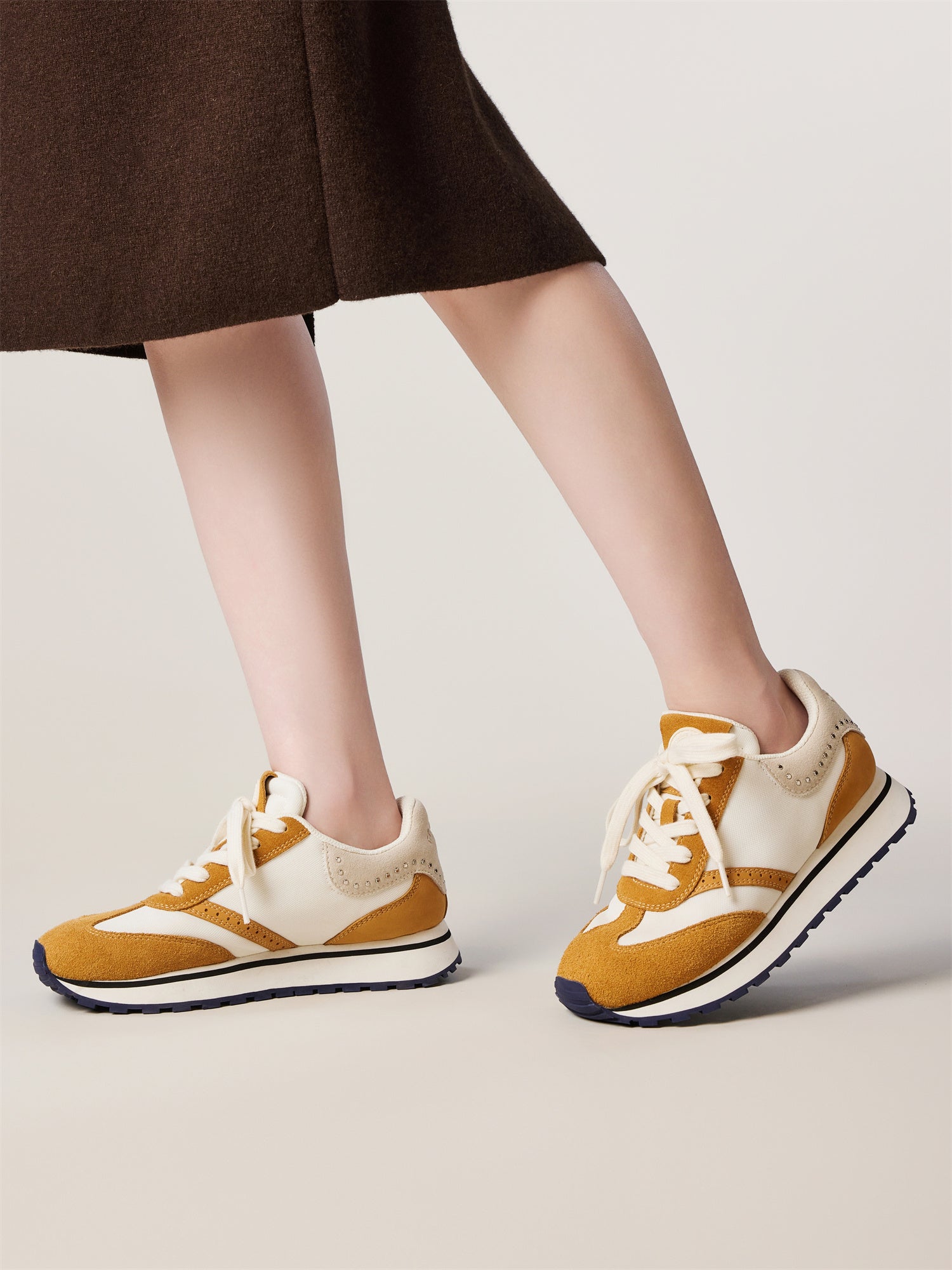 EP YAYING Featherlight Running Shoes