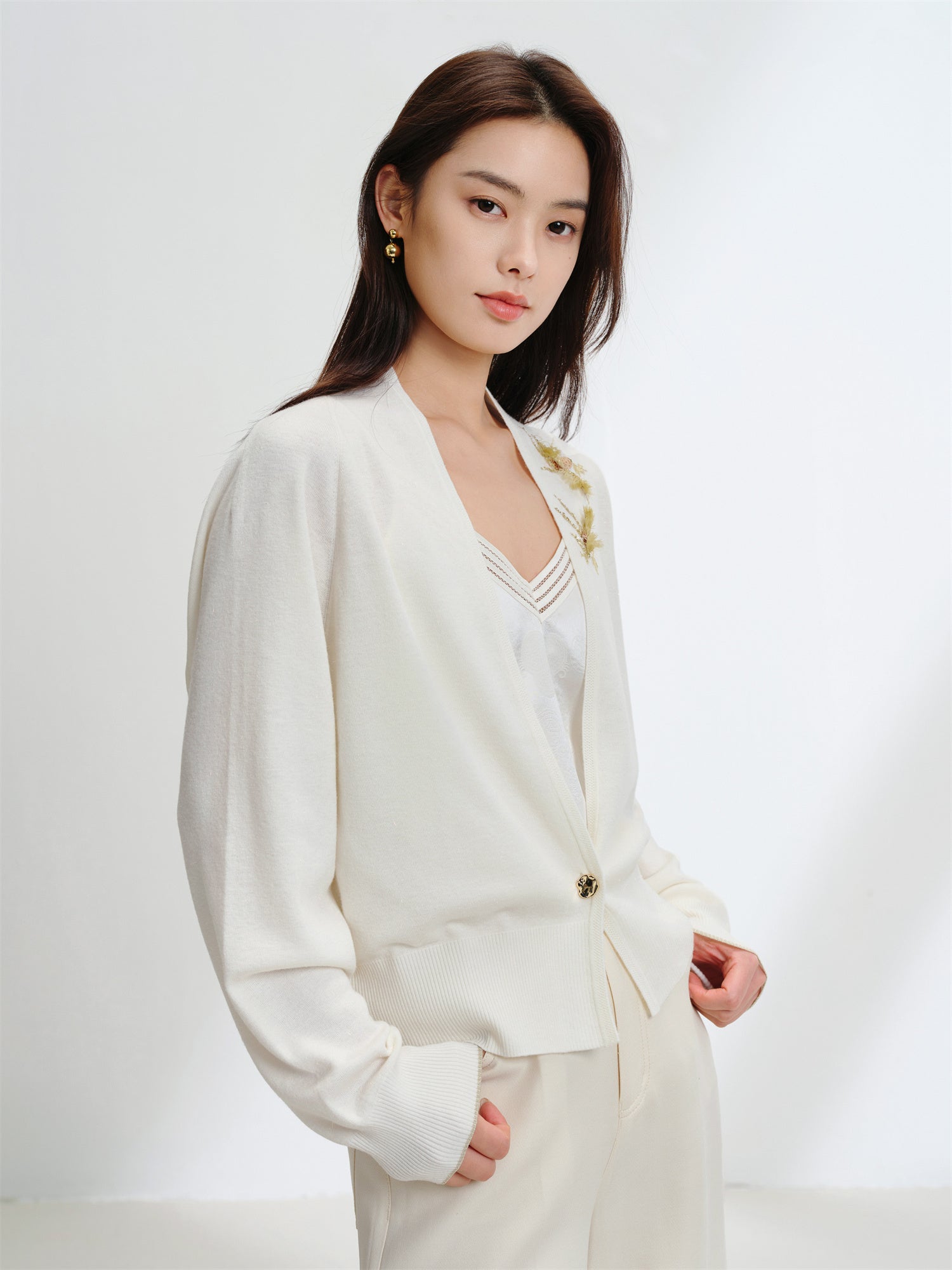 EP YAYING Wool Knit Cardigan EGKPS9106AW