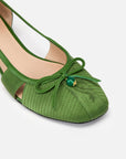 EP YAYING Shimmering Silk Flat Shoes EAKPSXB03BG