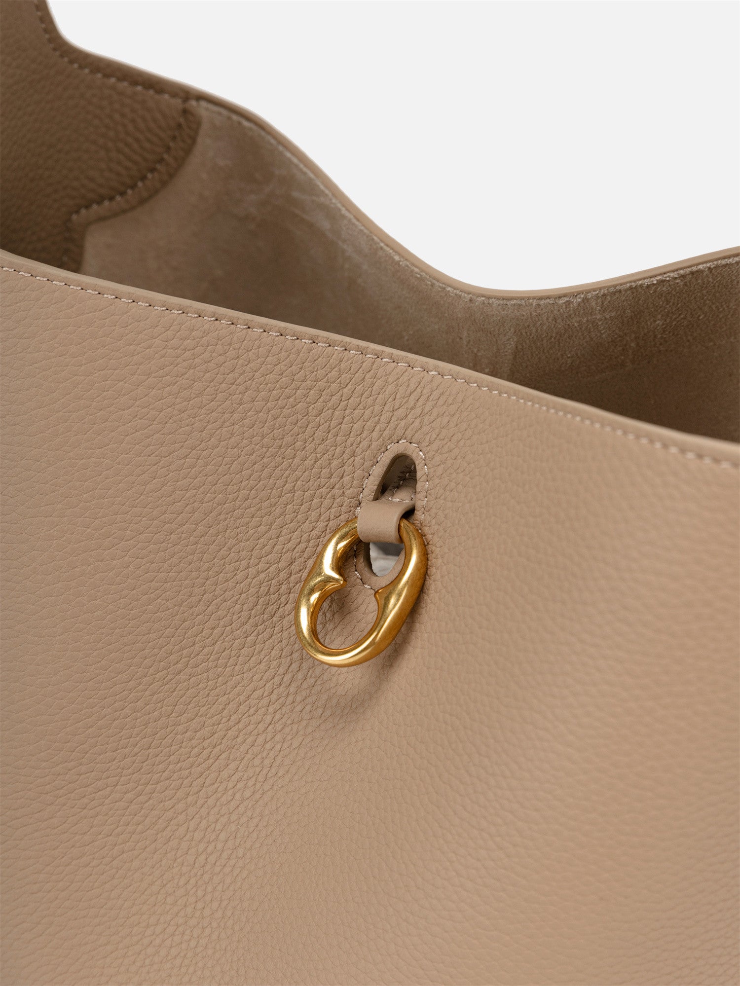 EP YAYING Ru Yi Cloud-Shoulder Bucket Bag EAKALB003AC