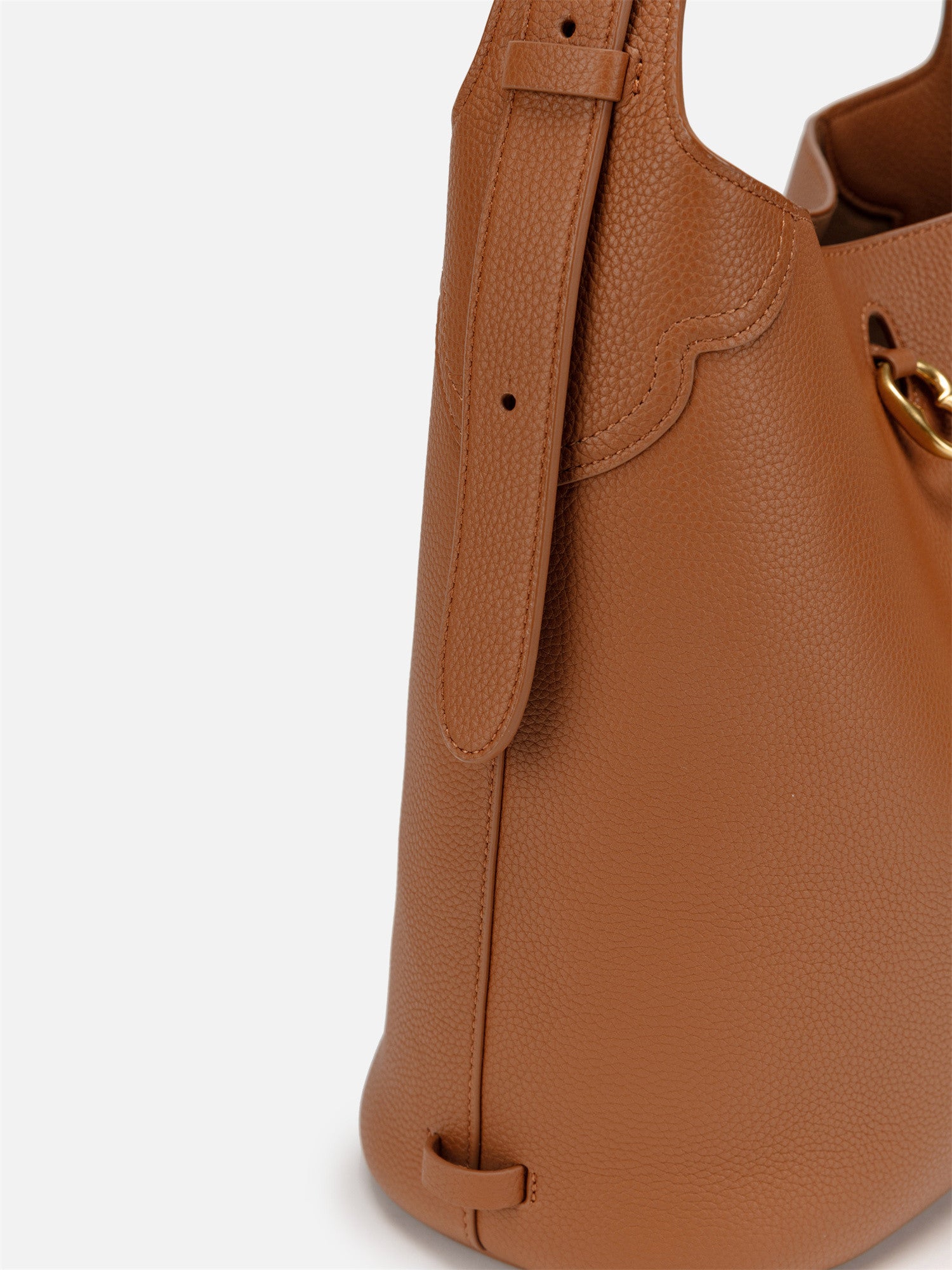 EP YAYING Ru Yi Cloud-Shoulder Bucket Bag EAKALB003AK