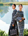 EP YAYING Qiannan Totem Tote Bag
