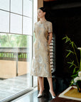 YAYING Stand-Collar Qipao
