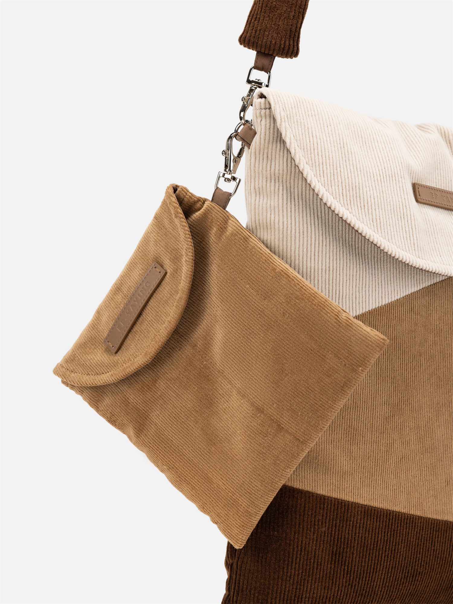 EP YAYING Single-Shoulder Laptop Bag EAKAOB103DX