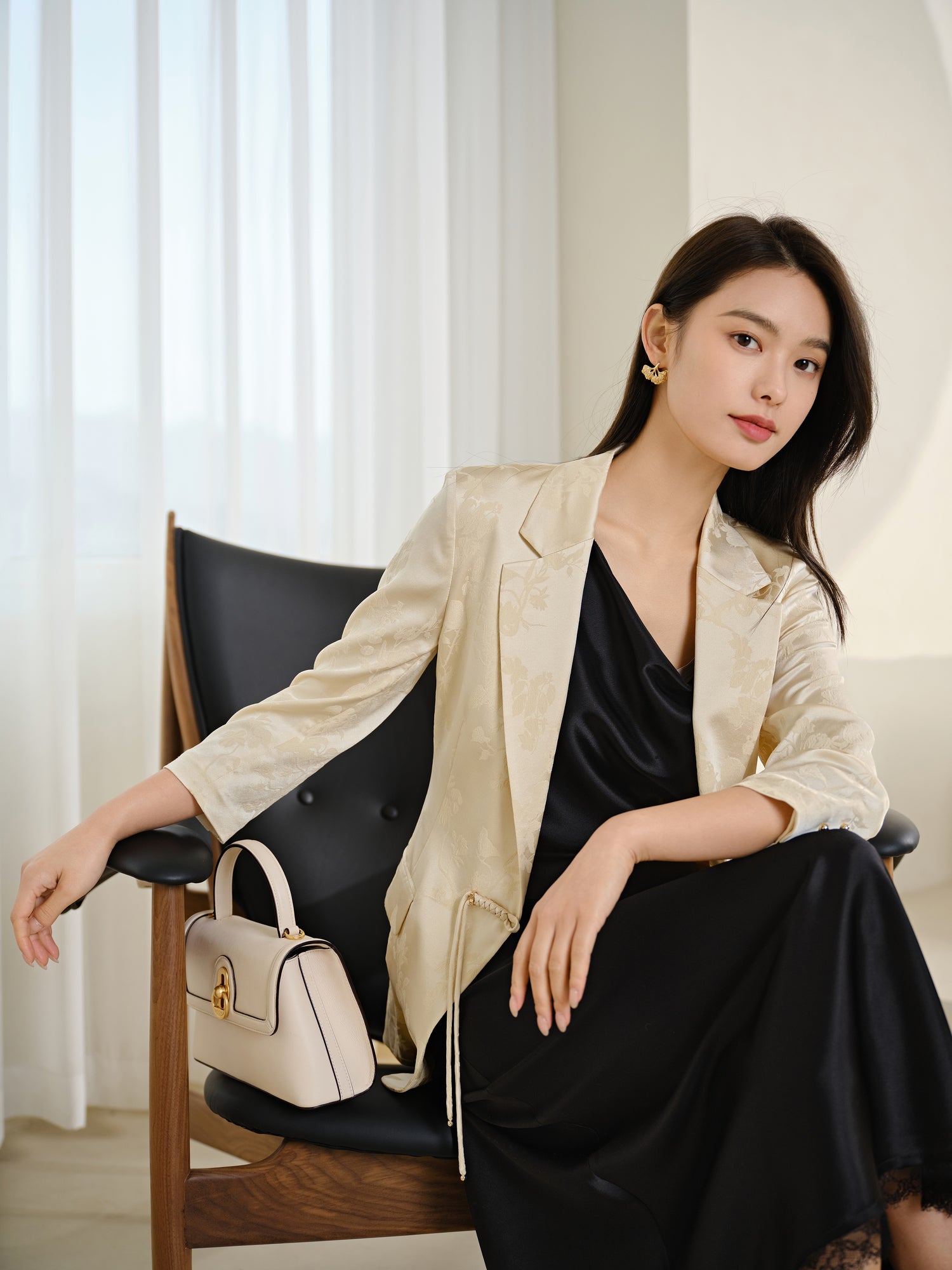 EP YAYING Silk Blazer