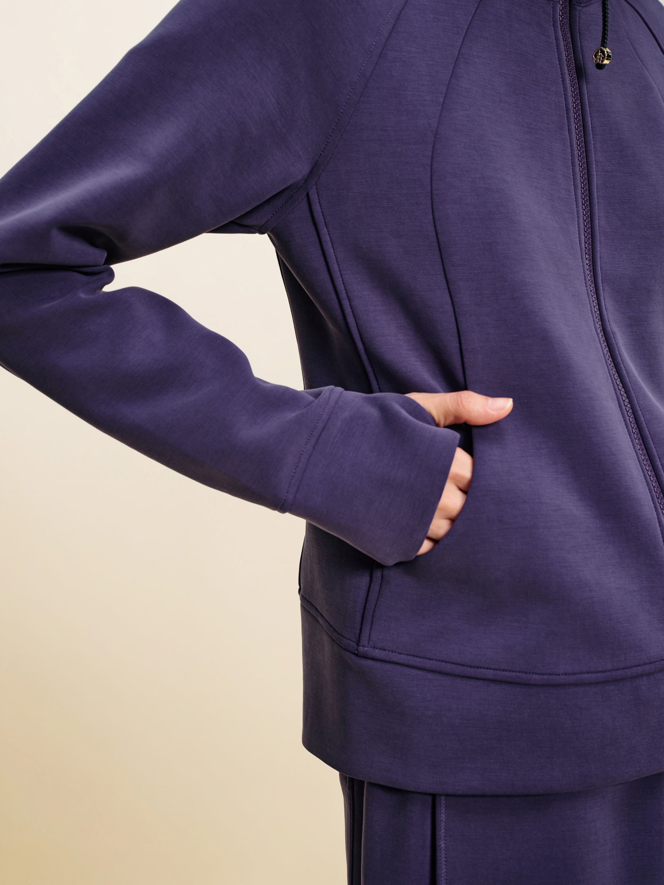 EP YAYING Stand Collar Zip Short Athletic Jacket