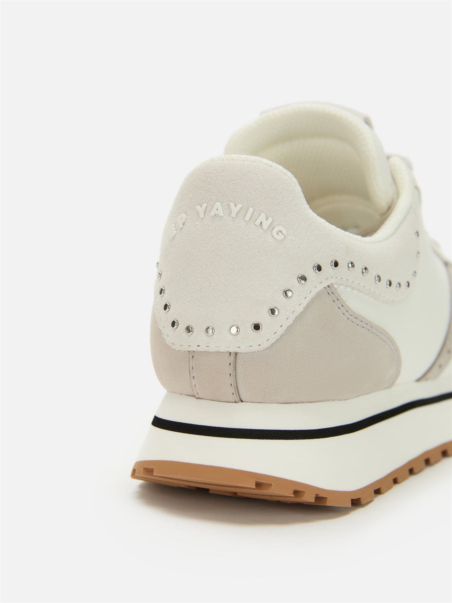 EP YAYING Featherlight Running Shoes