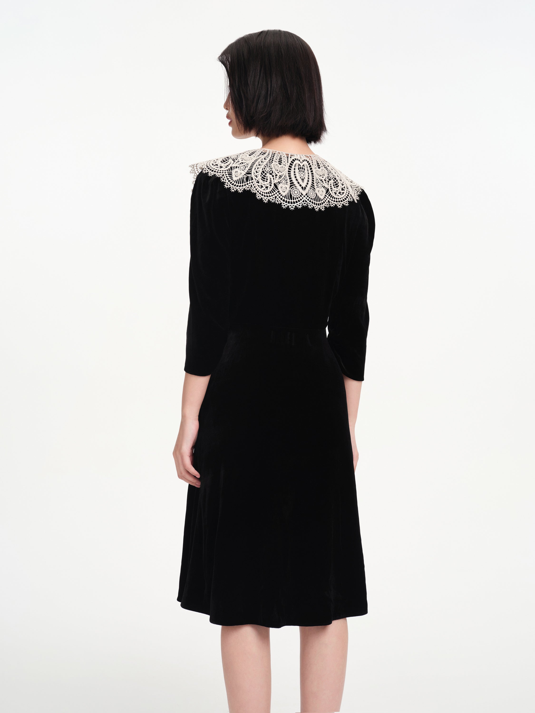 EP YAYING Lace Collar Velvet Knee Length Dress