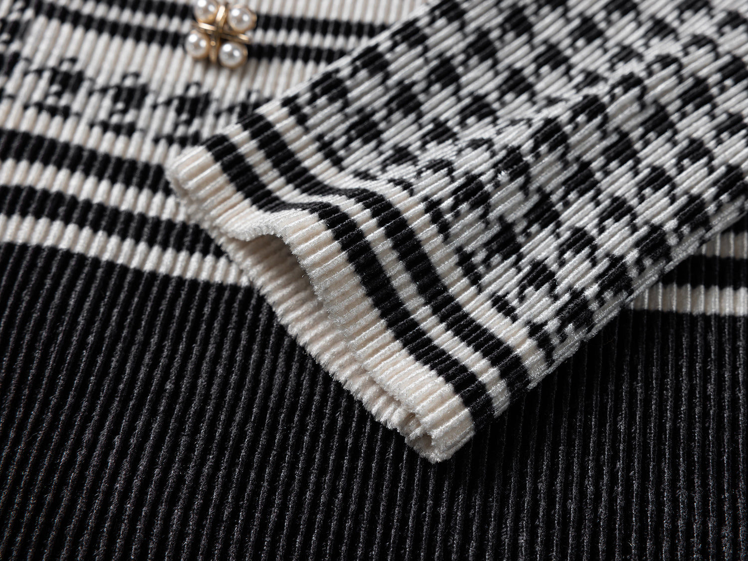 EP YAYING Printed Pleated Slim Shirt