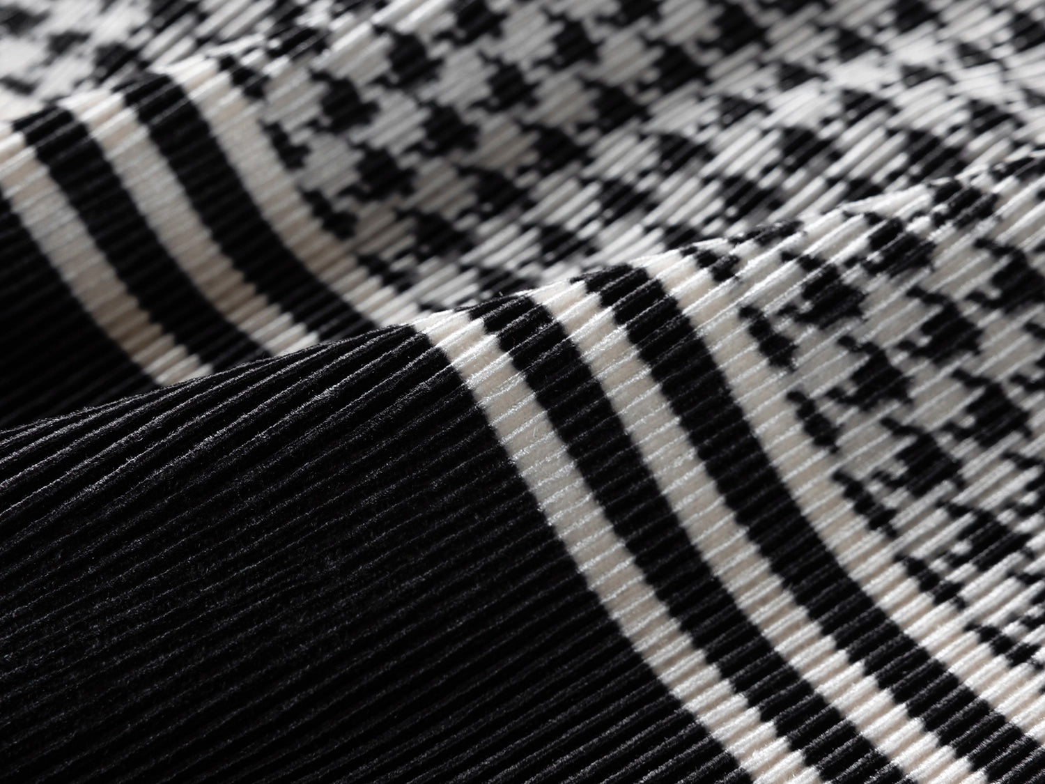 EP YAYING Printed Pleated Slim Shirt