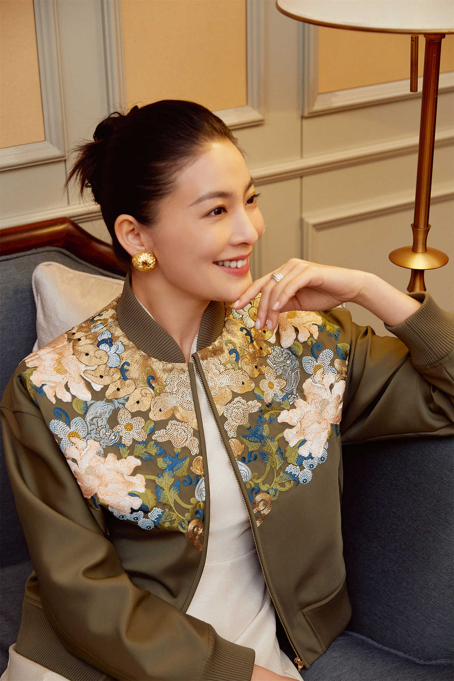 YAYING Embroidered Jacket EPJEA1246AG