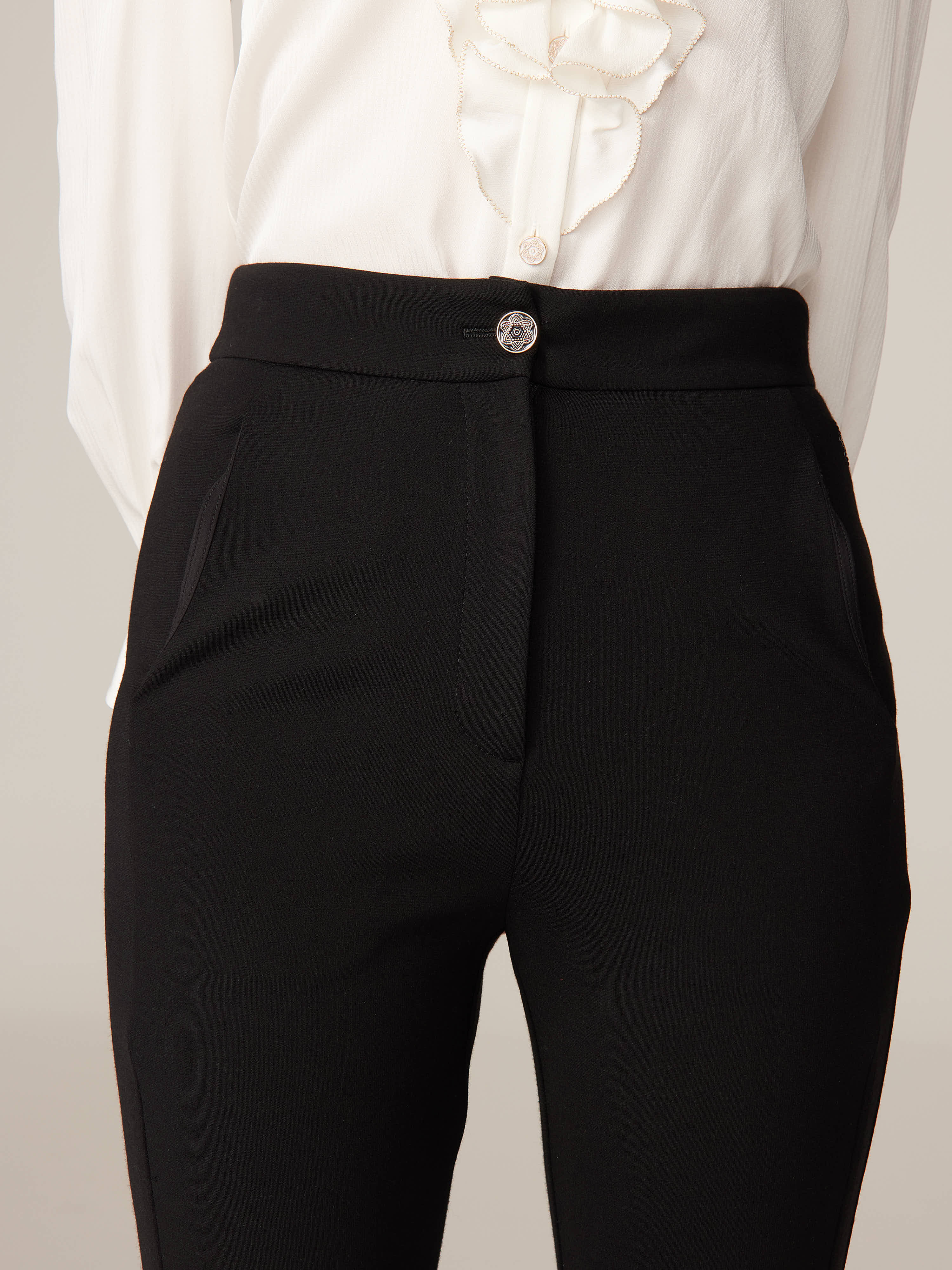YAYING Black Pant