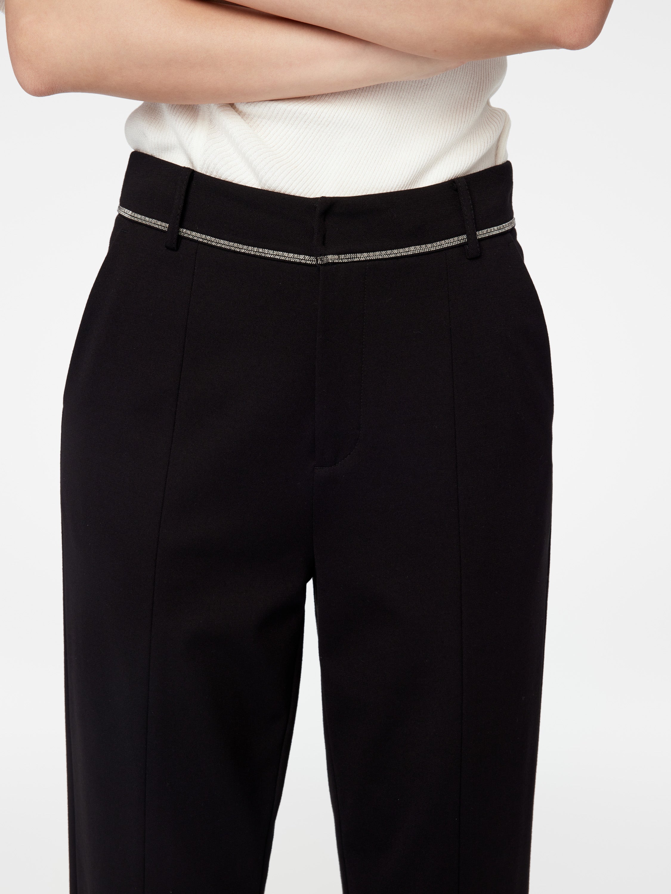 EP YAYING BLACK PANTS