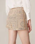 YAYING Beige Short