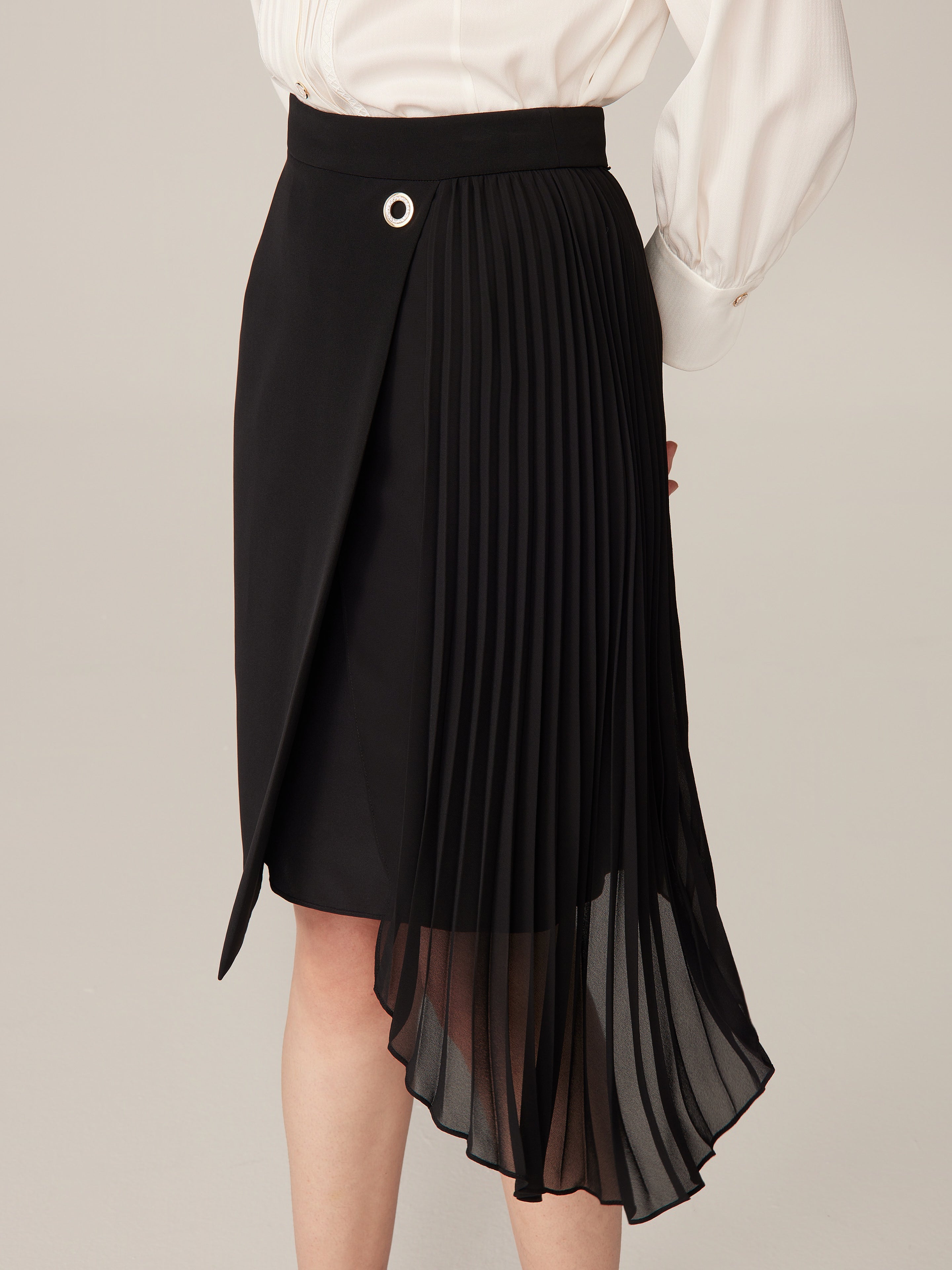 YAYING Black Midi Skirt