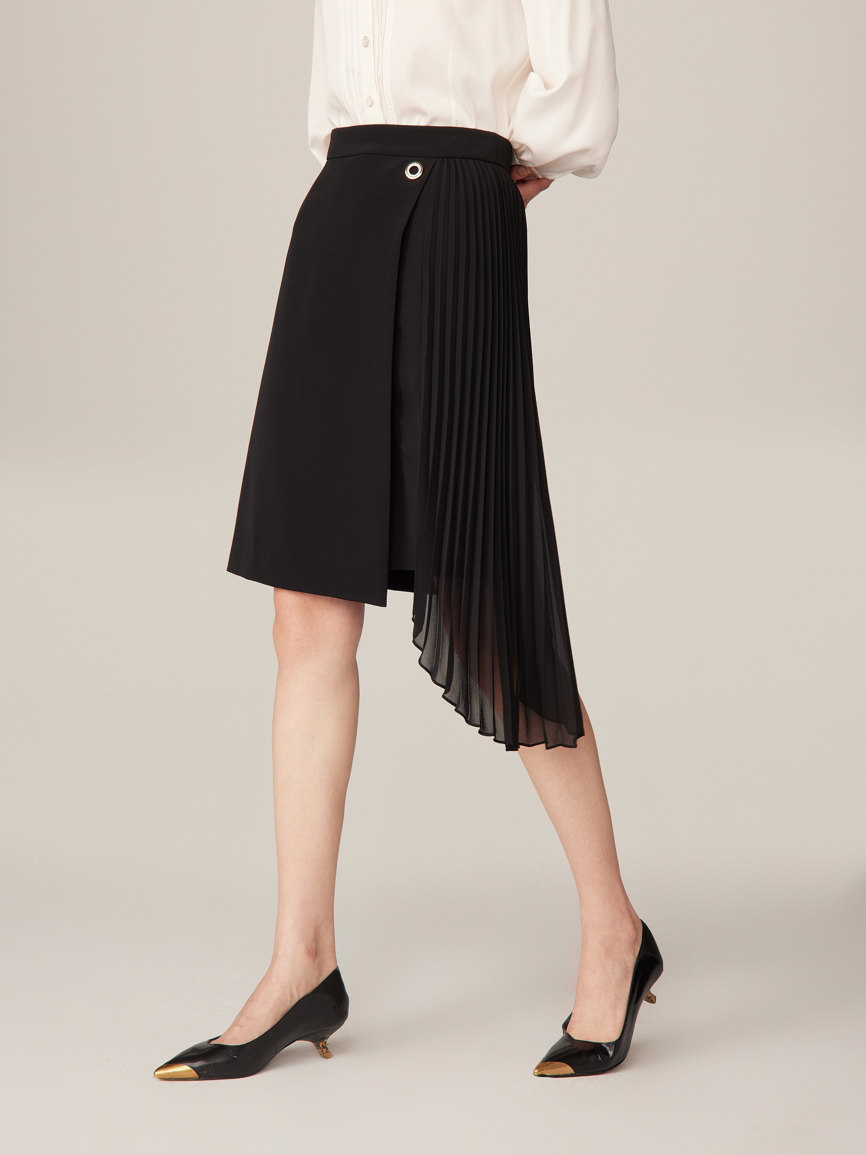 YAYING Black Midi Skirt