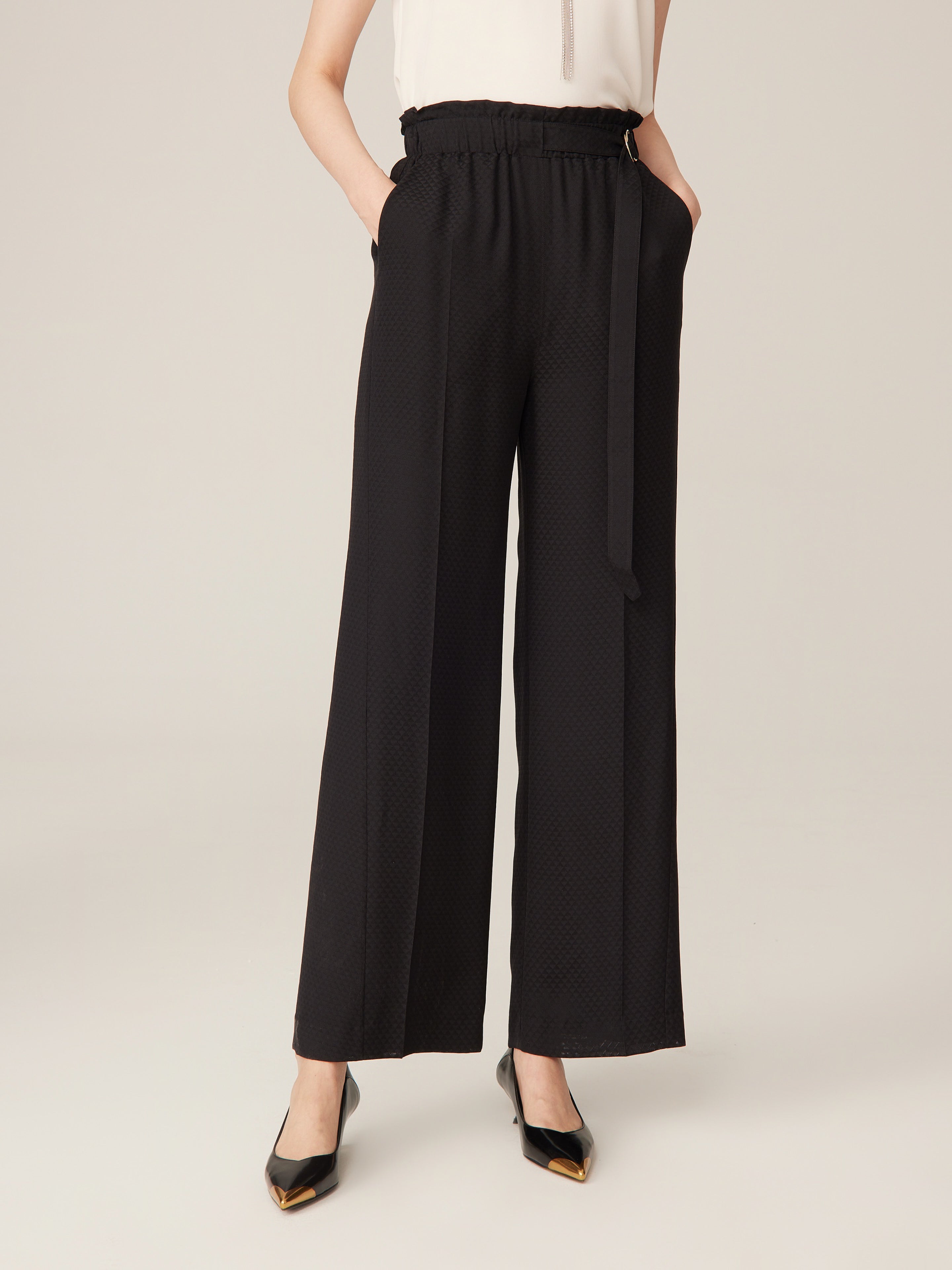 YAYING Black Straight Leg Pants