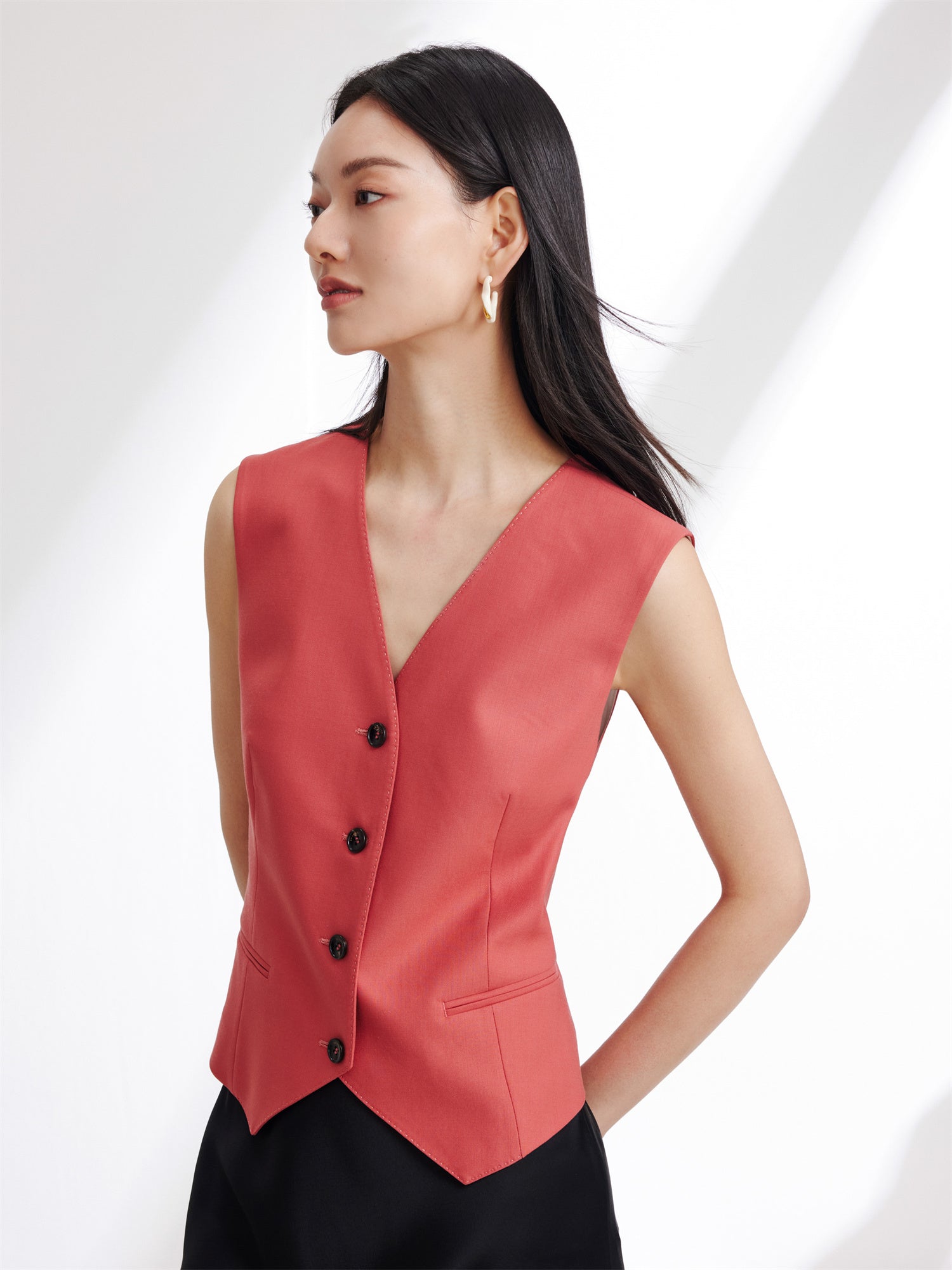 EP YAYING Red Vest