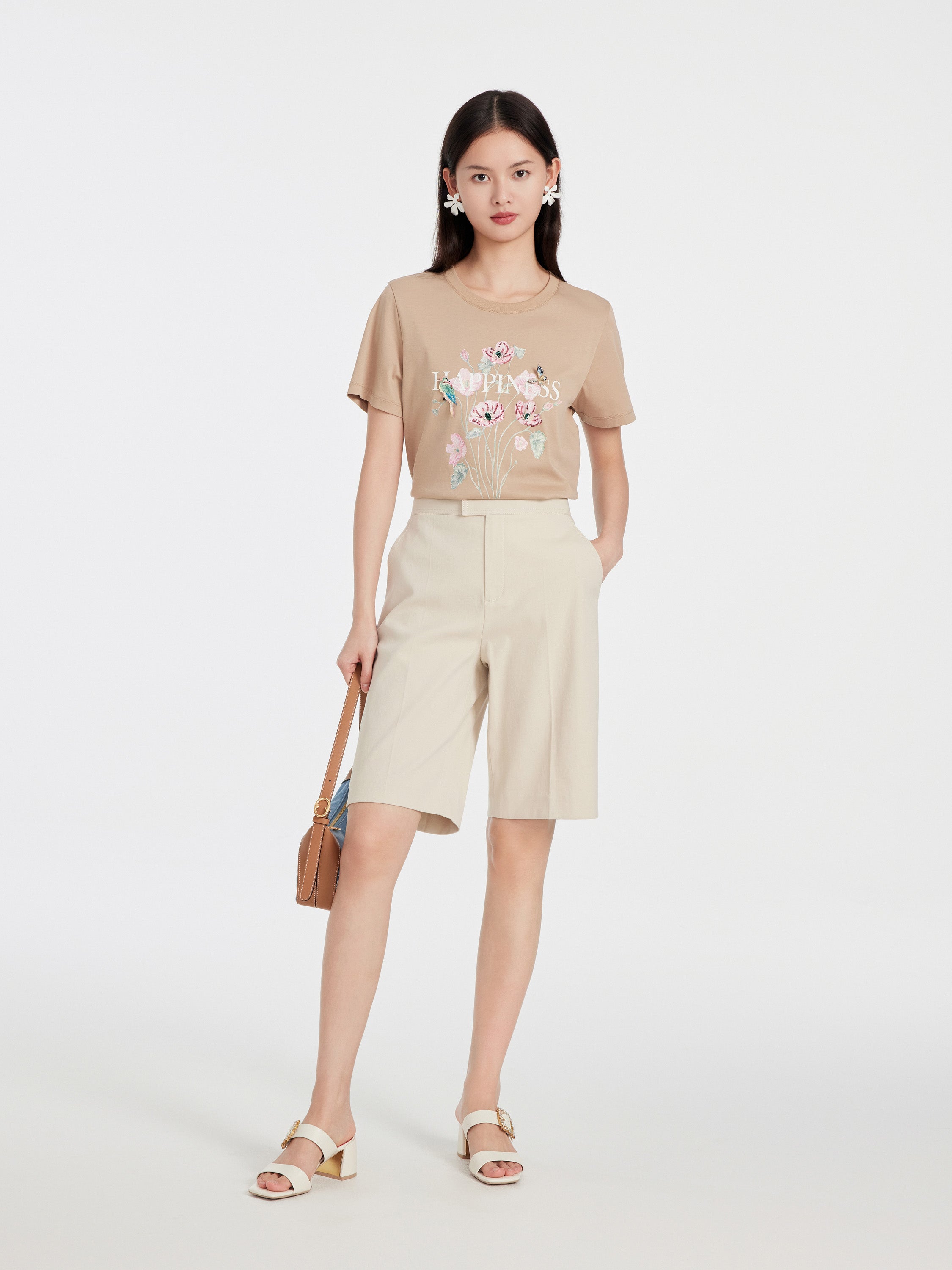 EP YAYING BEIGE T-SHIRT WITH A FLORAL DESIGN