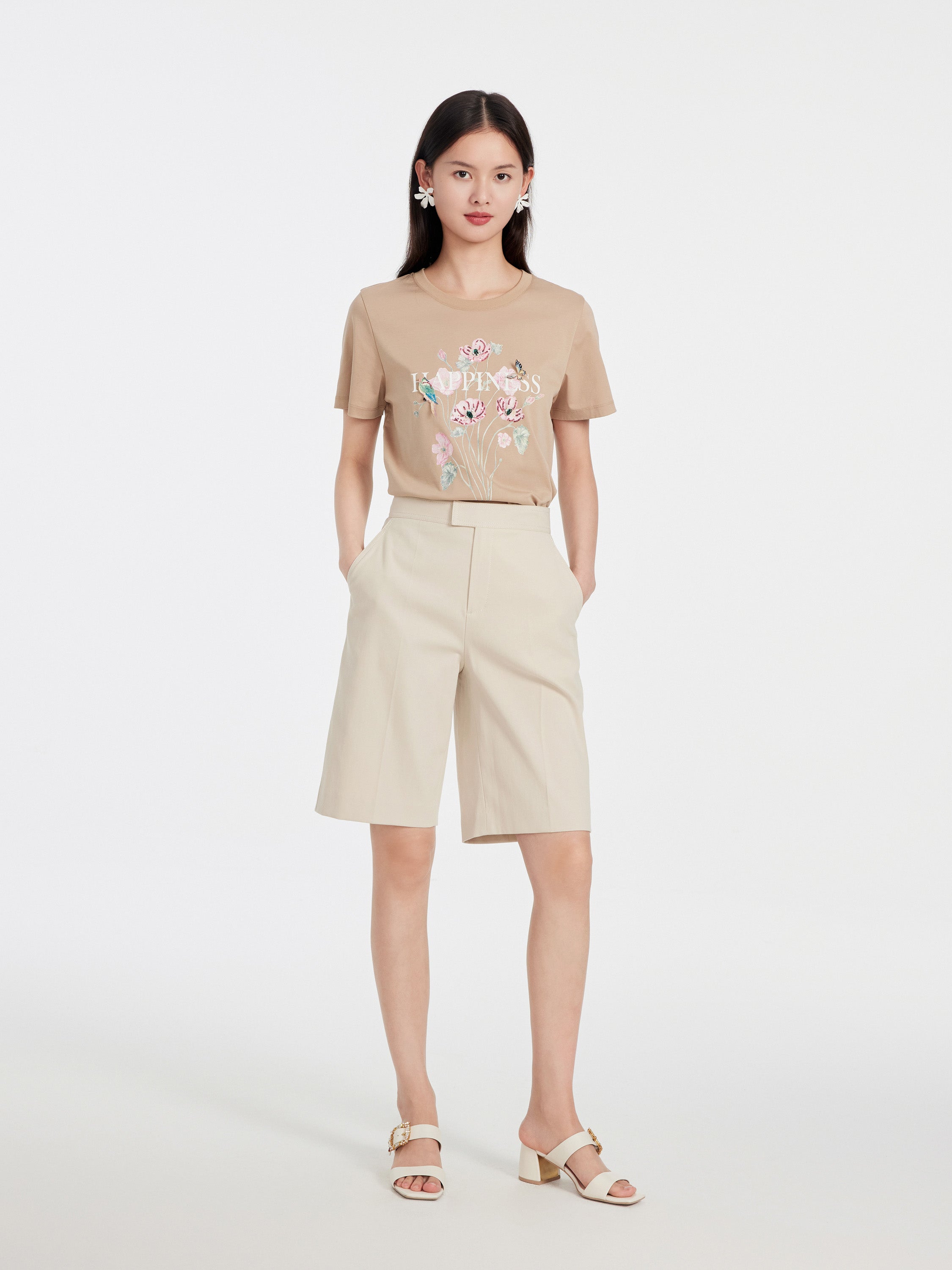 EP YAYING BEIGE T-SHIRT WITH A FLORAL DESIGN