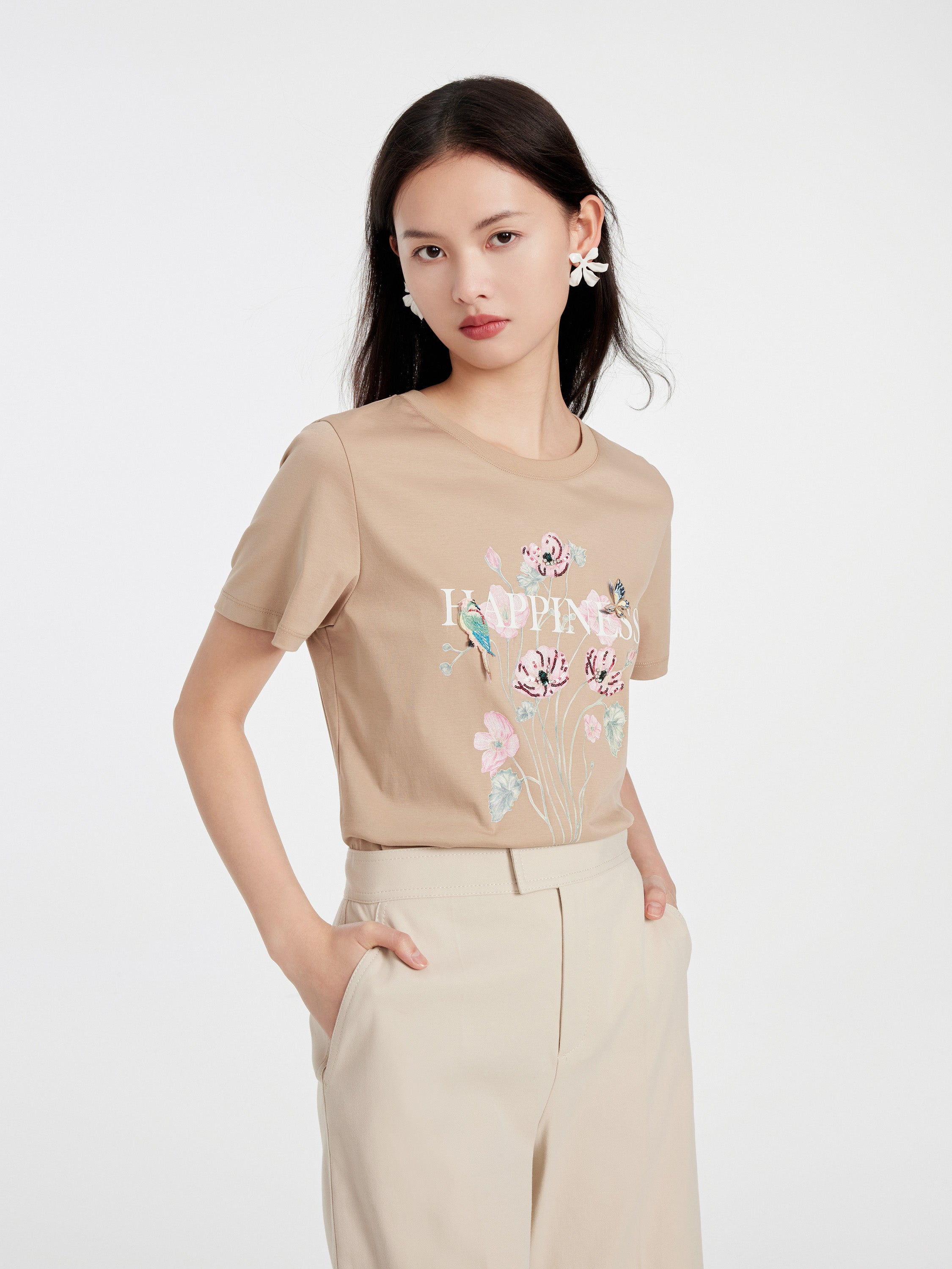 EP YAYING BEIGE T-SHIRT WITH A FLORAL DESIGN
