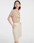 EP YAYING BEIGE T-SHIRT WITH A FLORAL DESIGN