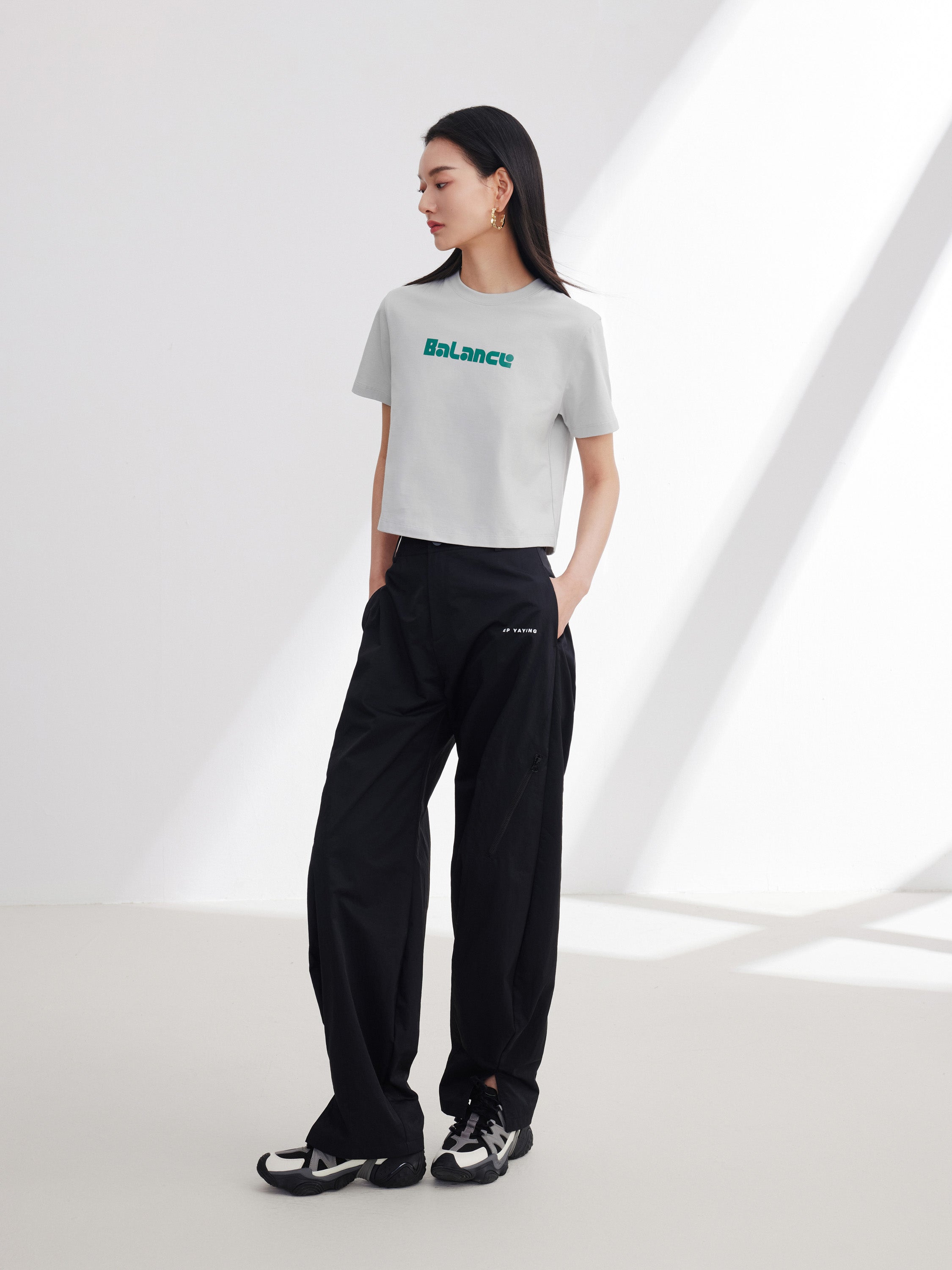 EP YAYING White Tee