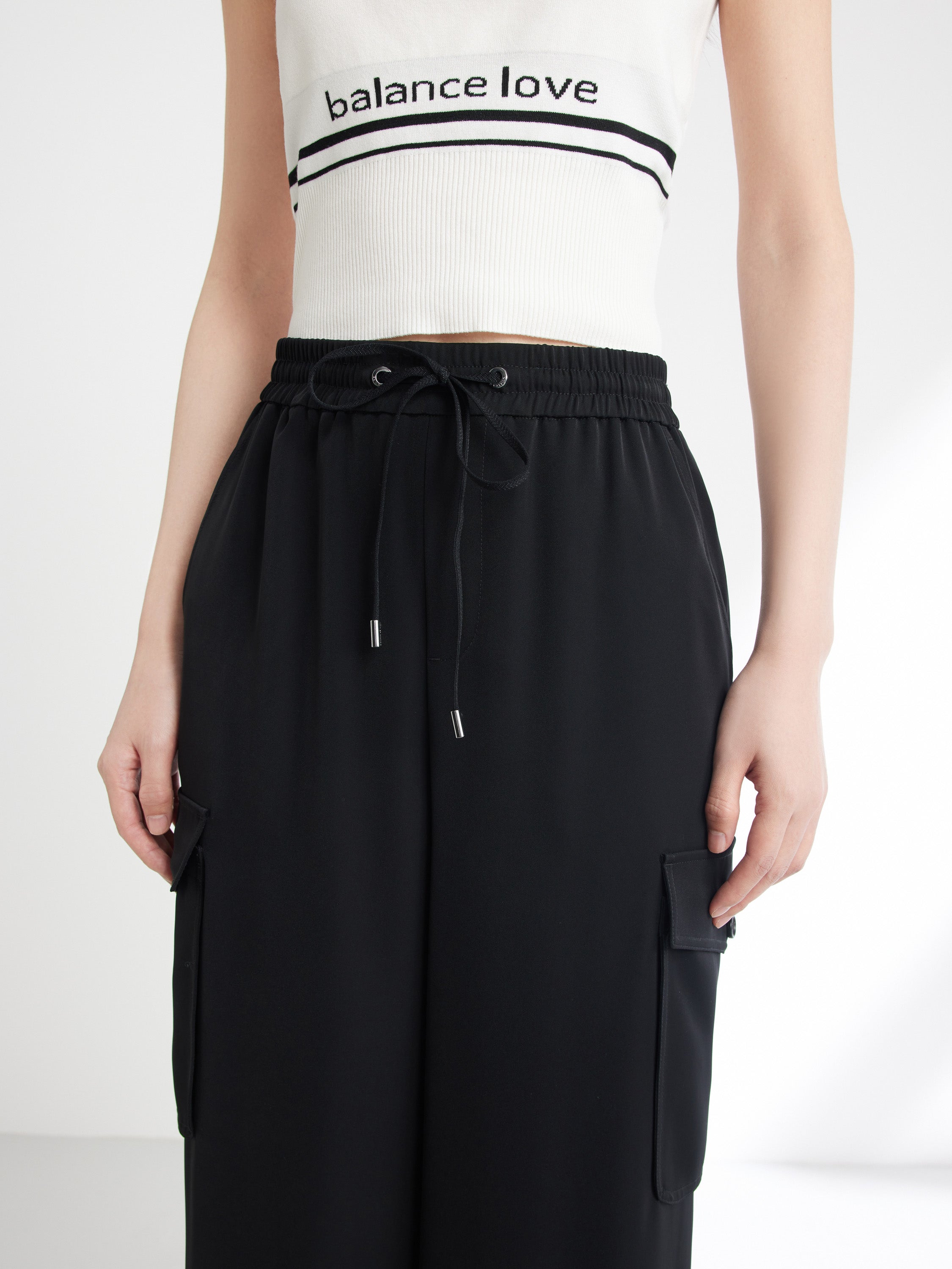 EP YAYING BLACK PANTS