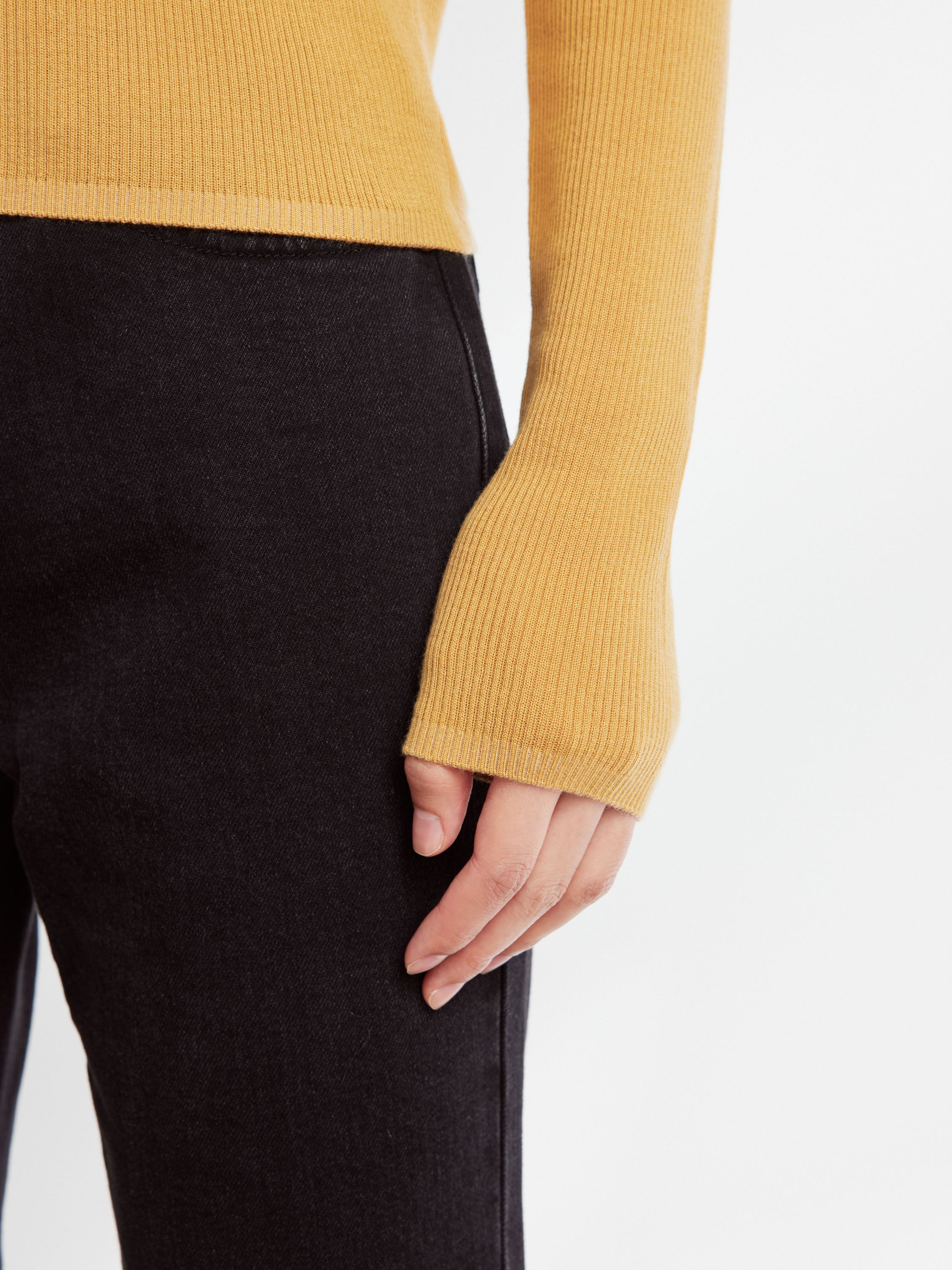 EP YAYING KNITTED TOP