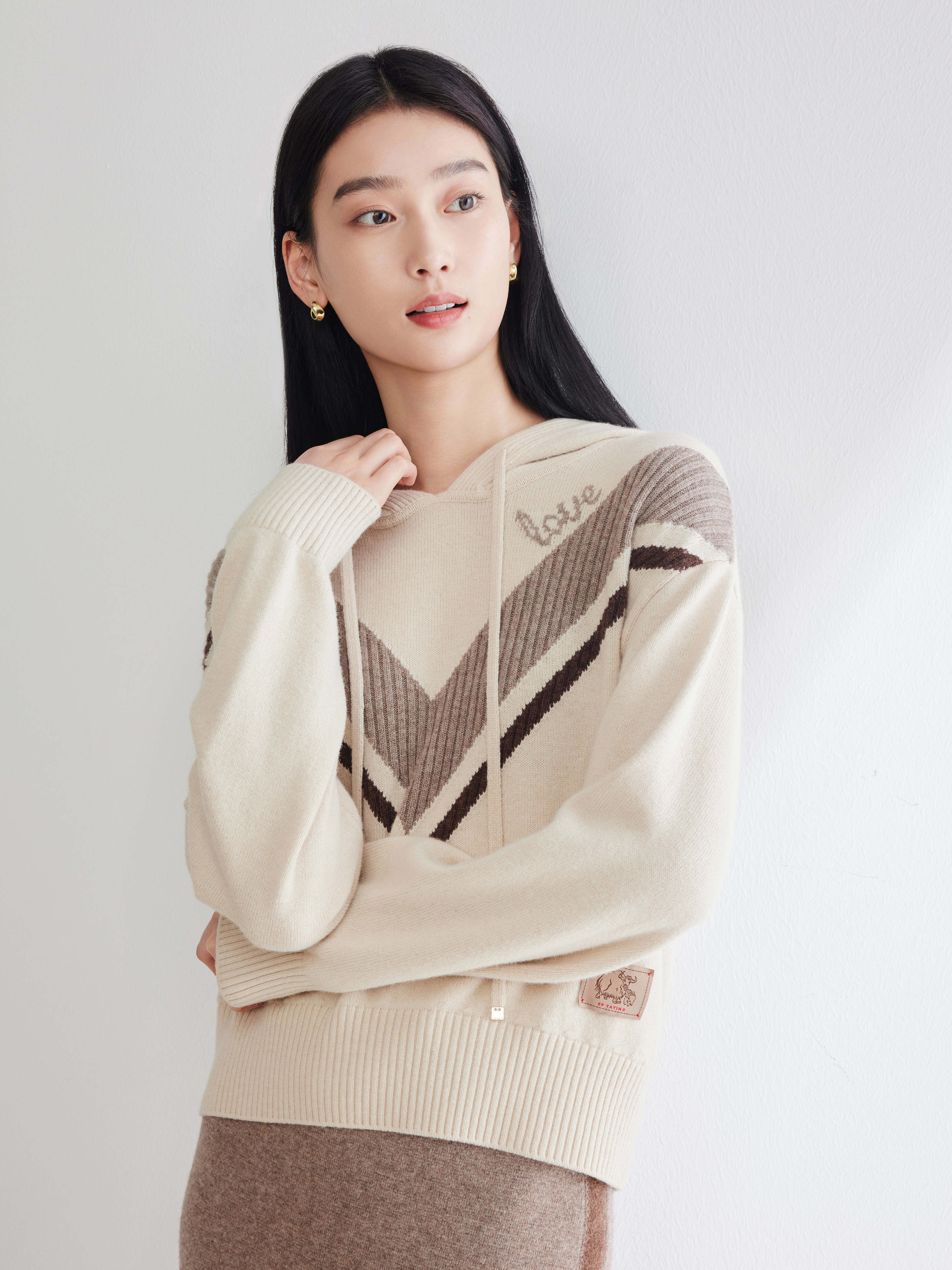 EP YAYING Yak Wool Knit Sweatshirt