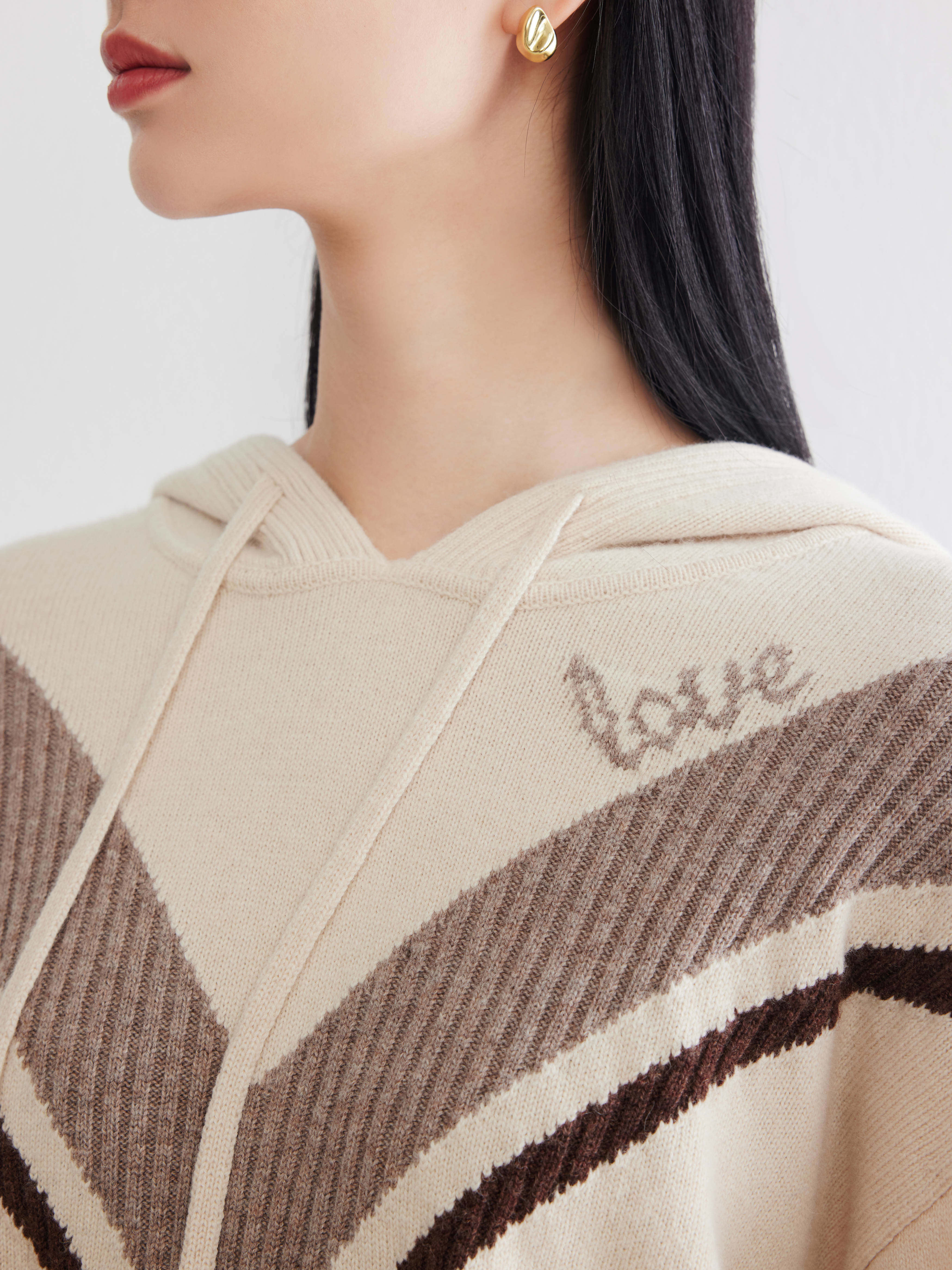 EP YAYING Yak Wool Knit Sweatshirt