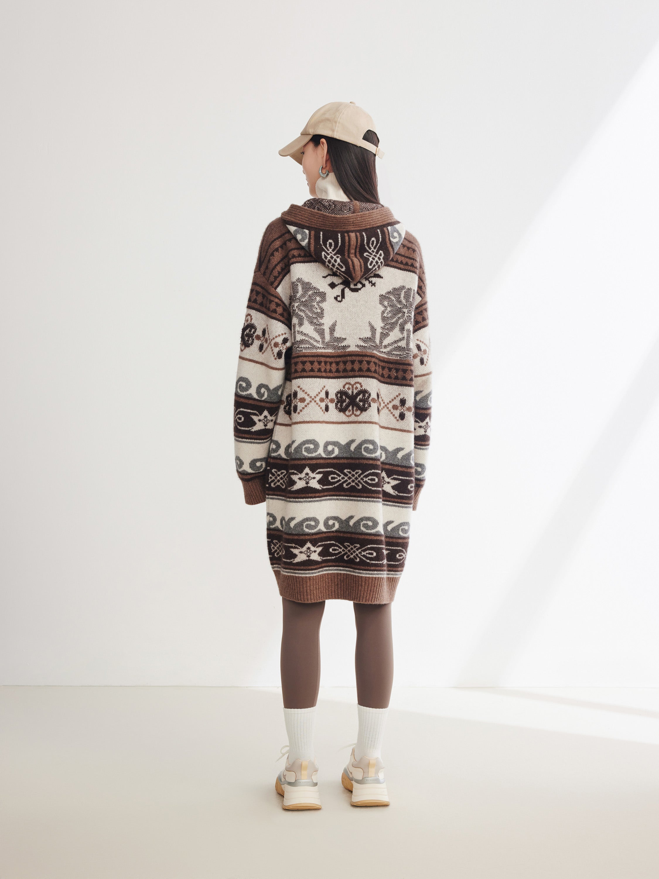 EP YAYING SWEATER