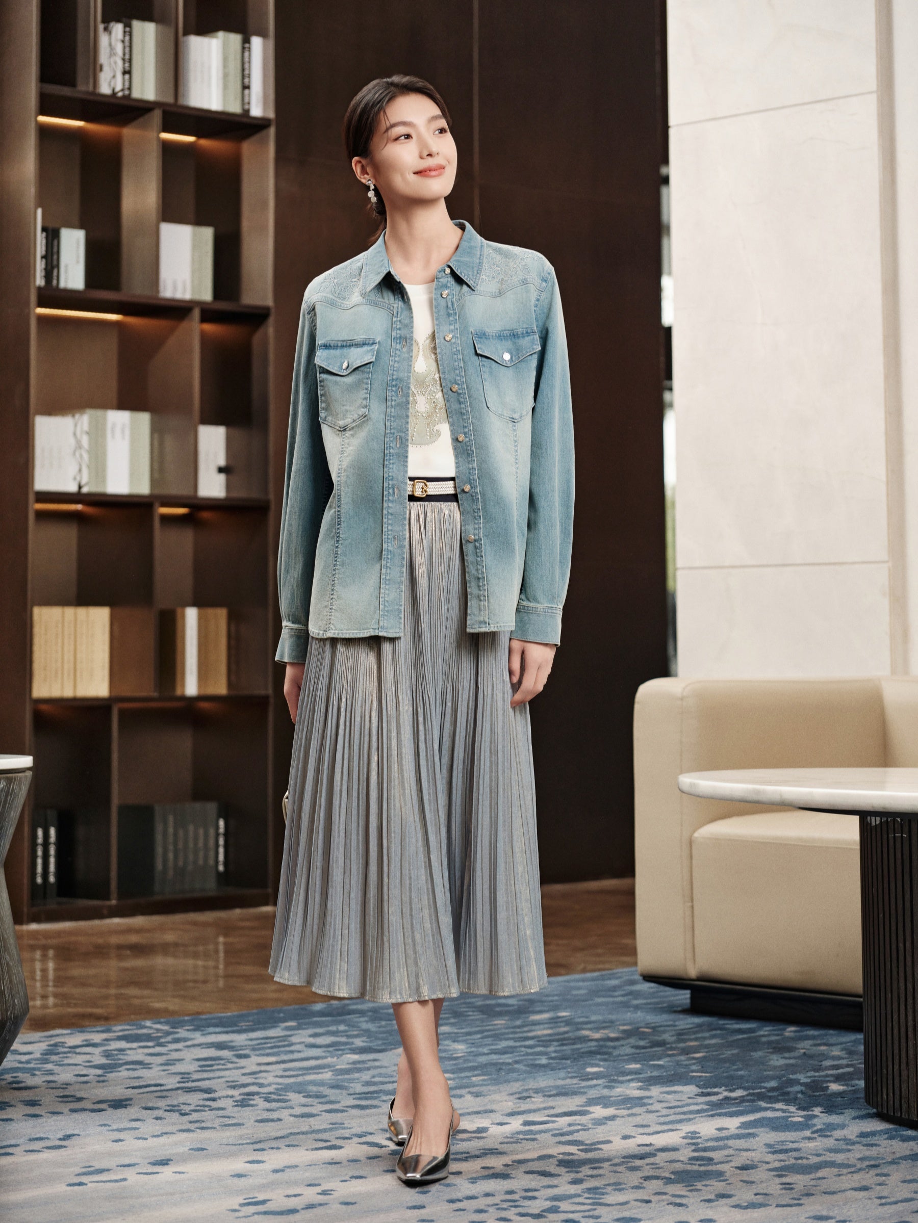 YAYING Lightweight Denim Shirt