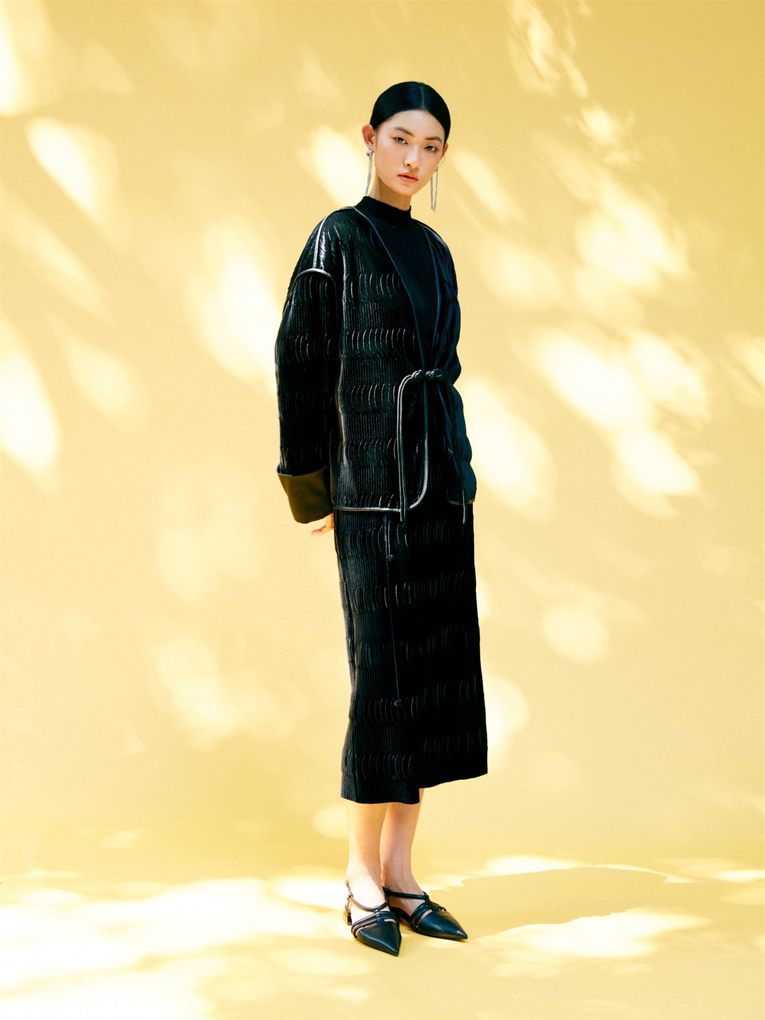 EP YAYING Velvet Pleated Jacket EGJAA1269AH