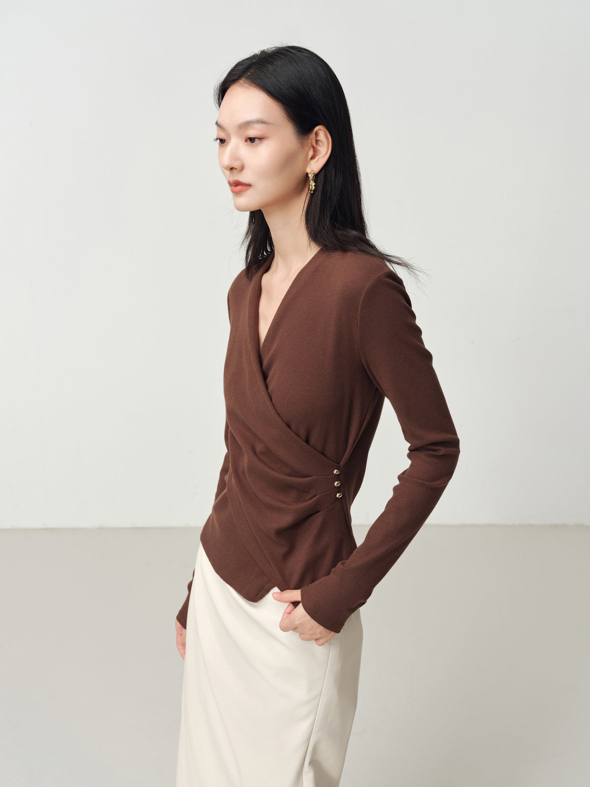 EP YAYING V-Neck Slim-Fit Slimming Top