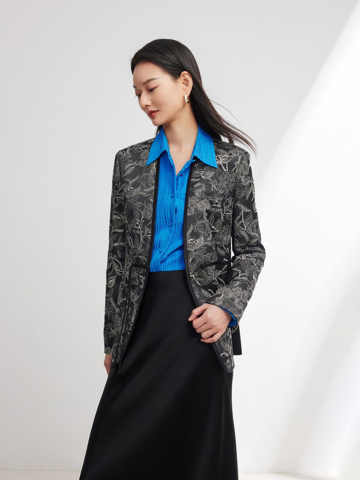 EP YAYING Silk Satin Jacquard Waist-Cinched Blazer