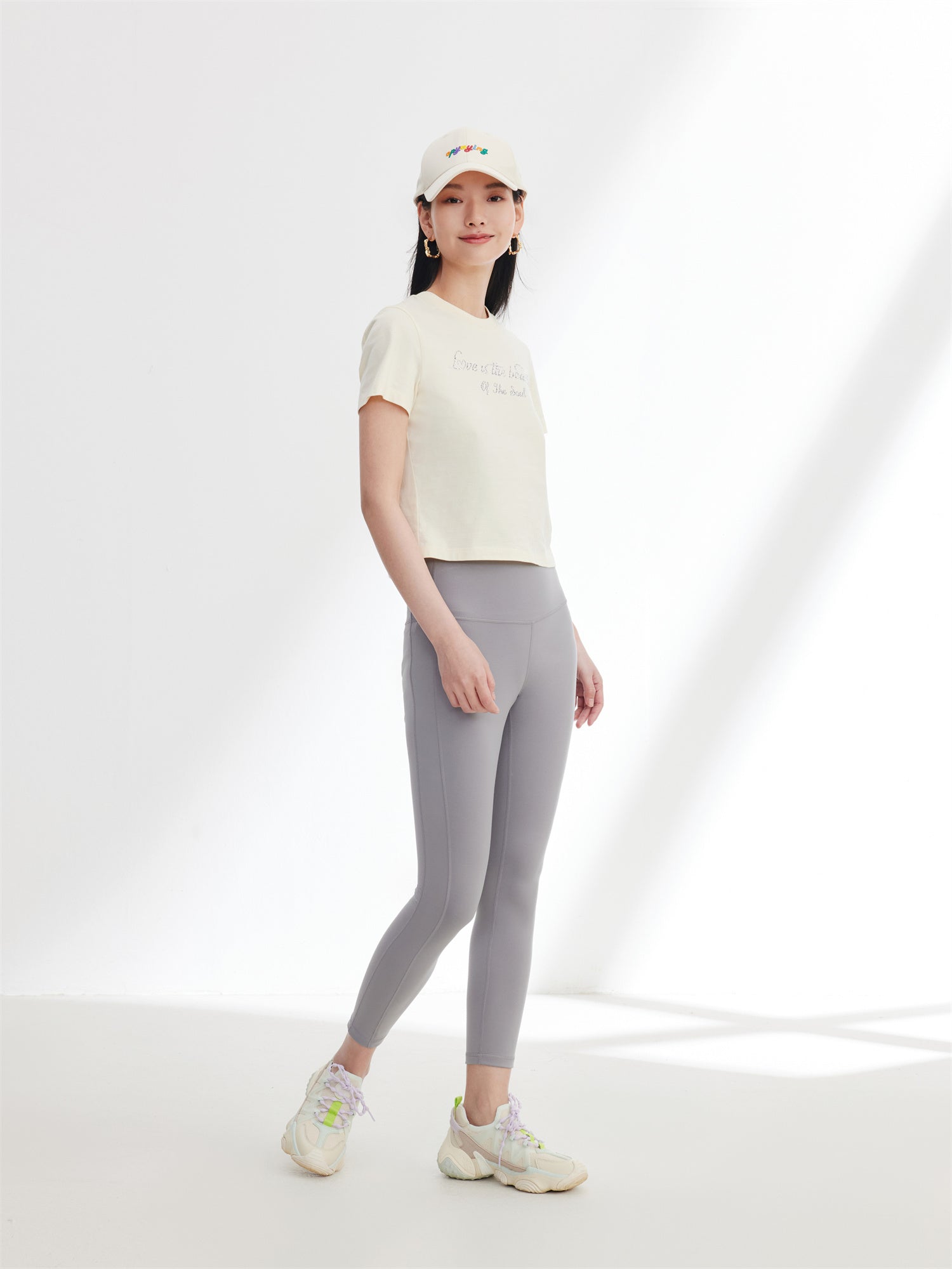 EP YAYING Beige Basic T-Shirt