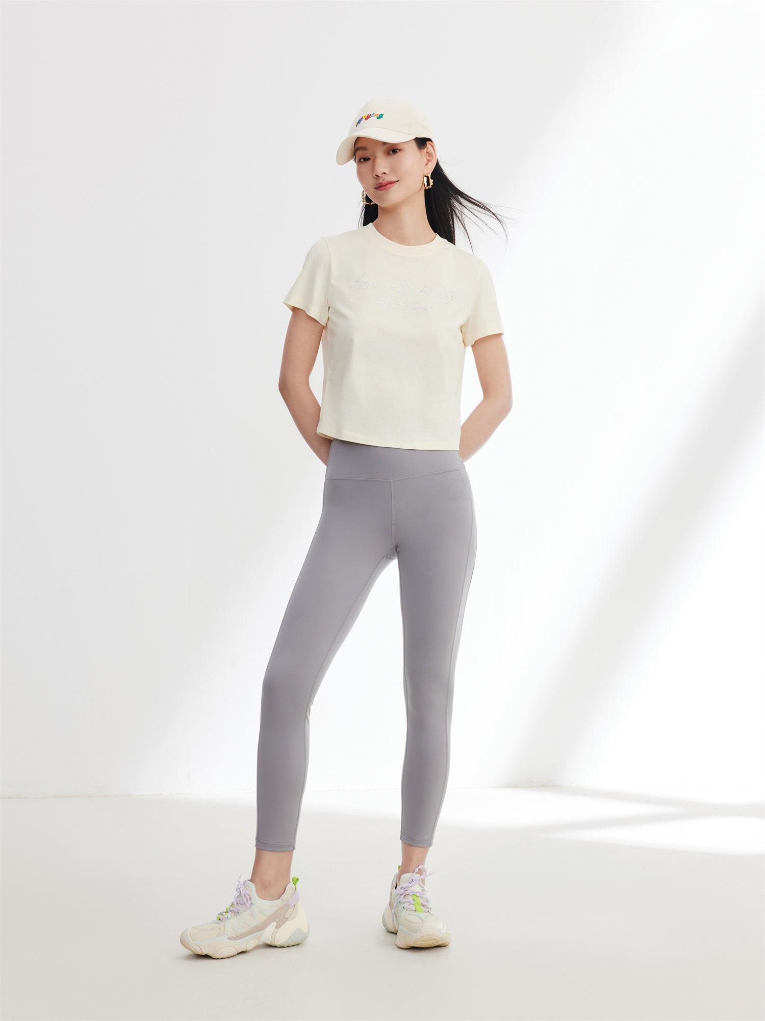 EP YAYING Beige Basic T-Shirt