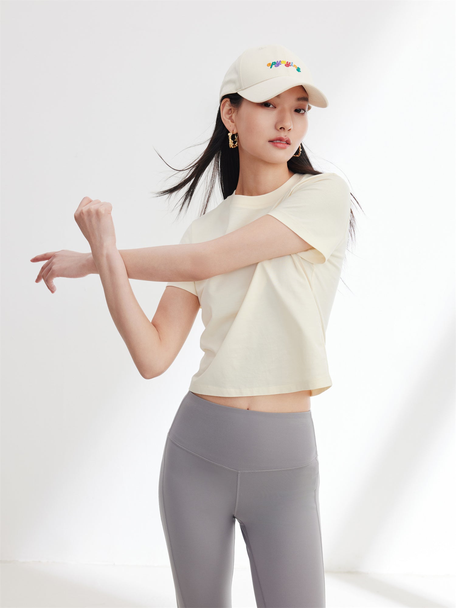 EP YAYING Beige Basic T-Shirt