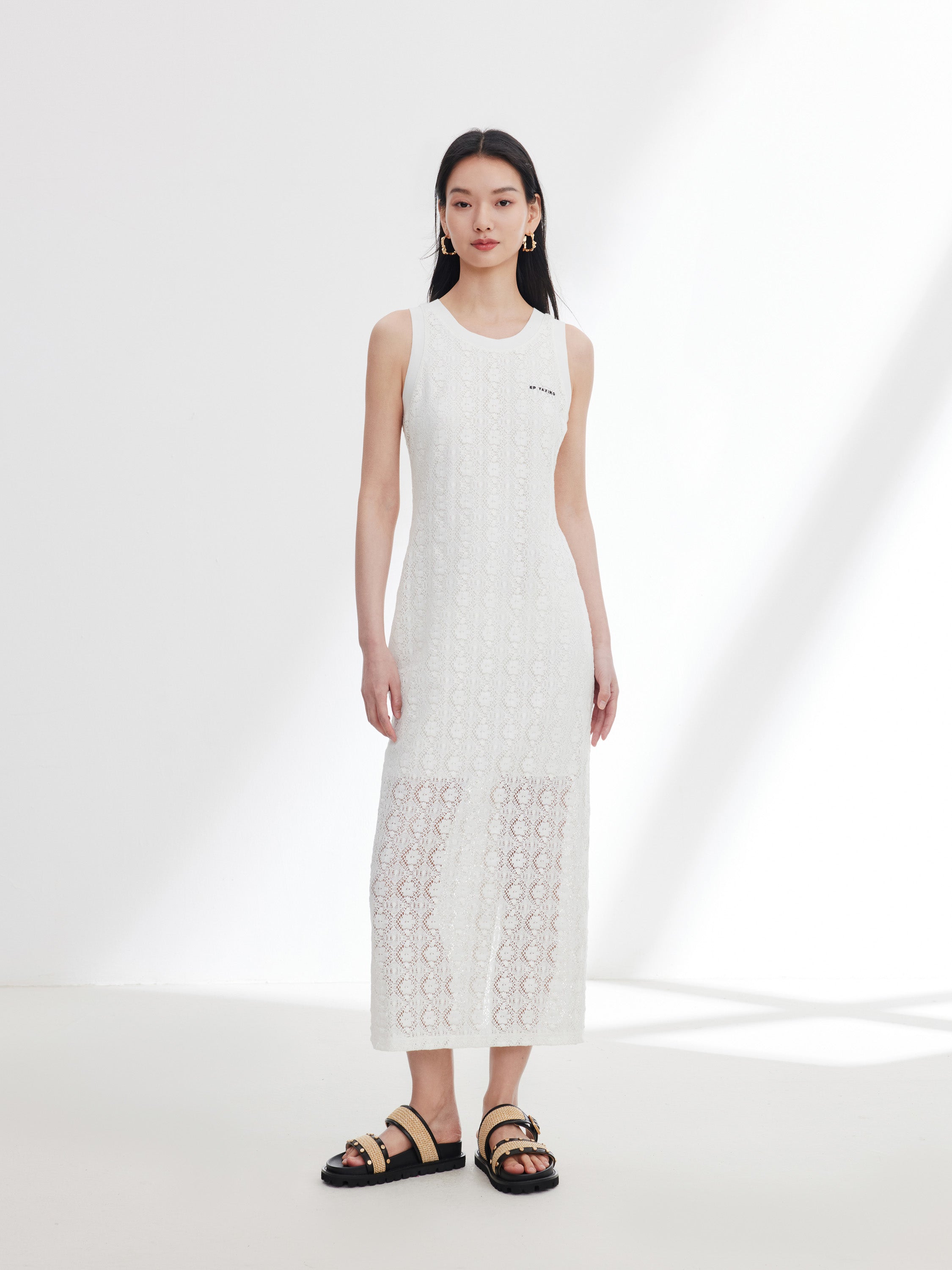 YAYING White Sleeveless Dress