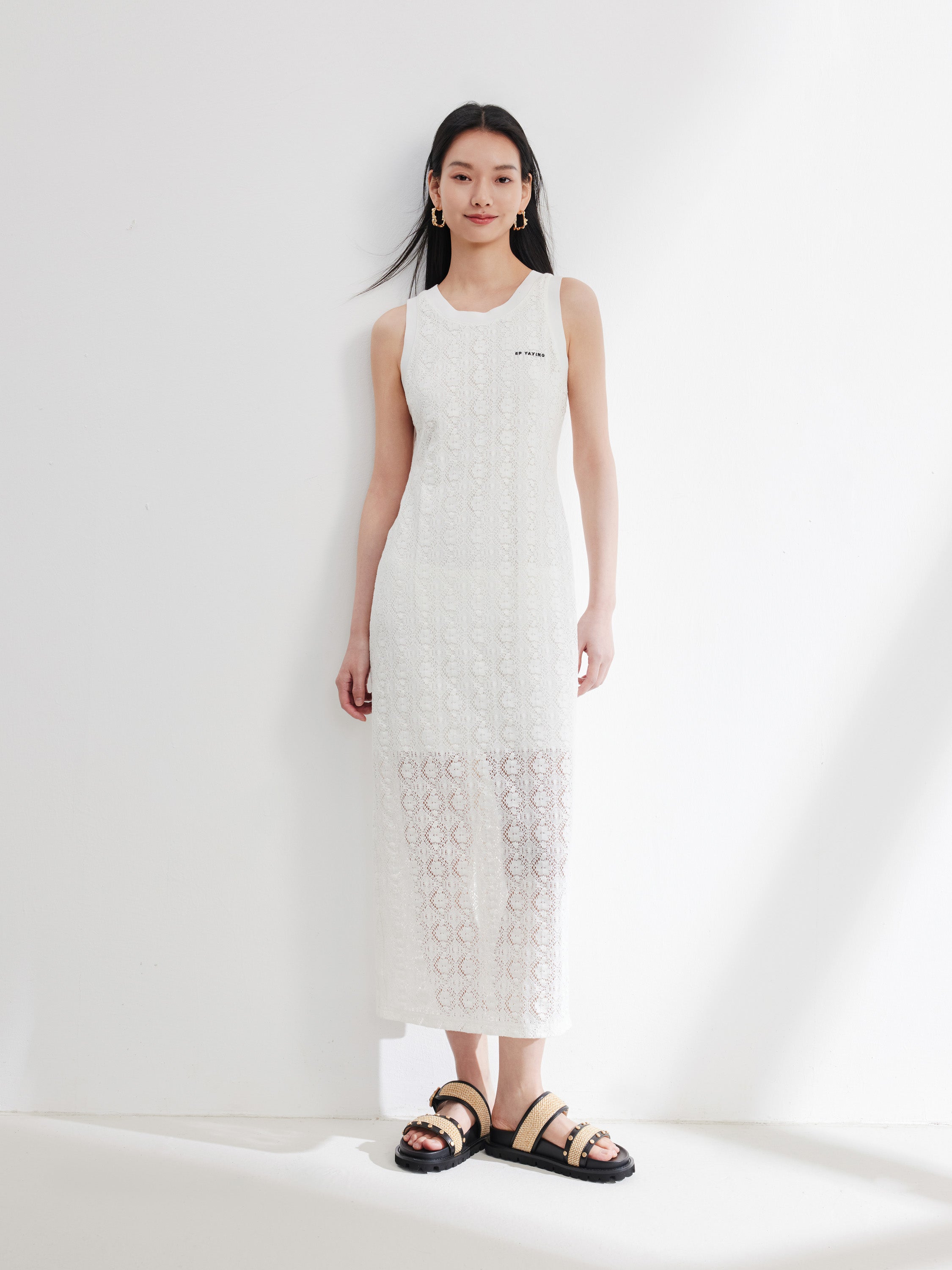 YAYING White Sleeveless Dress