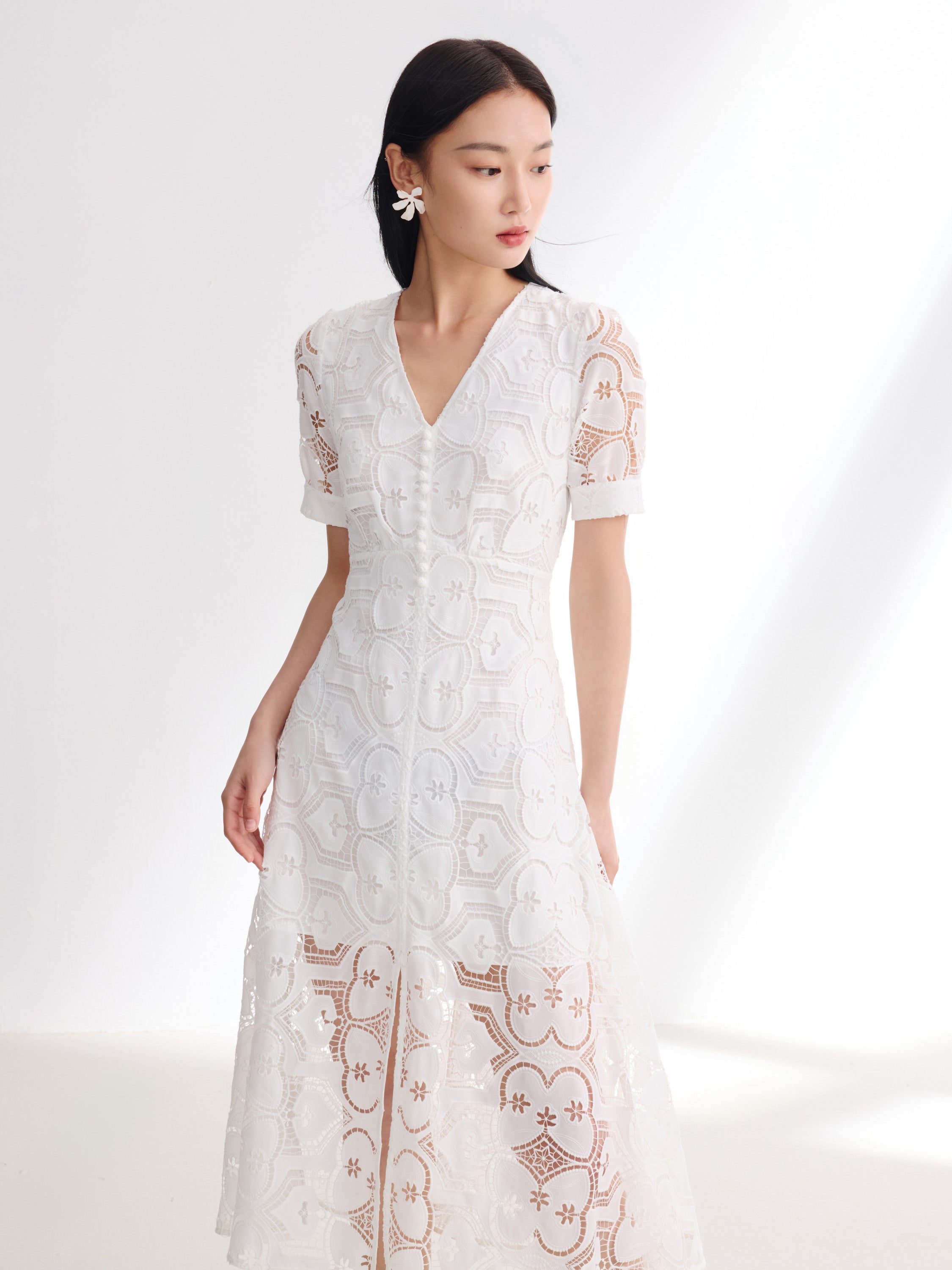 EP YAYING White V-Neck Dress