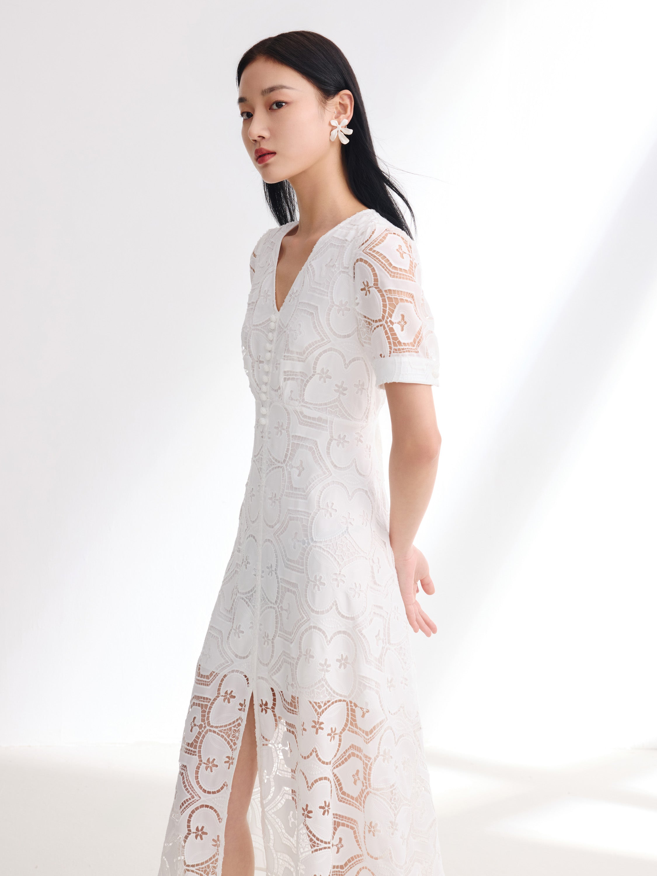 EP YAYING White V-Neck Dress