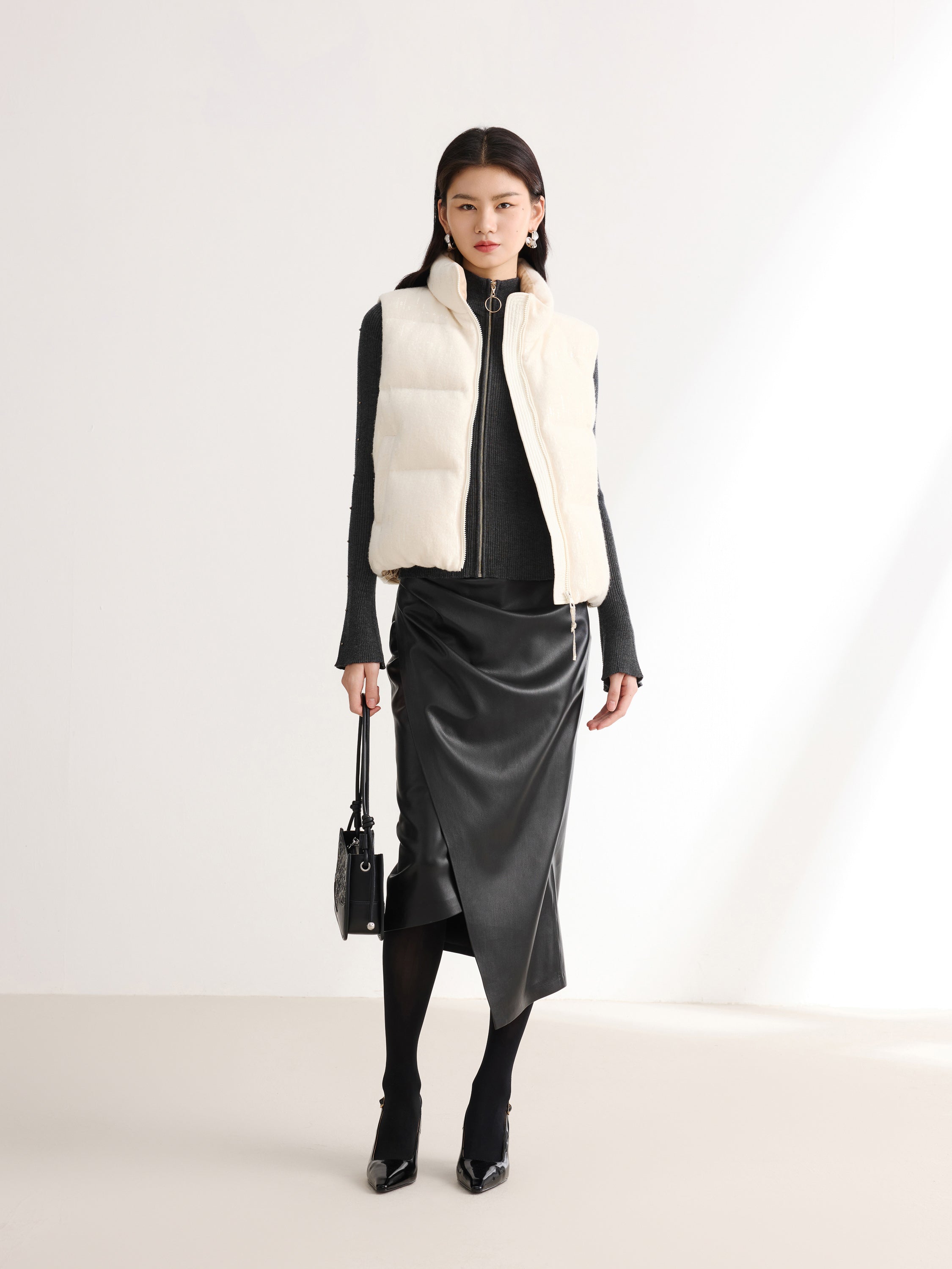 EP YAYING Cream Contrast Sleeve Hoodie