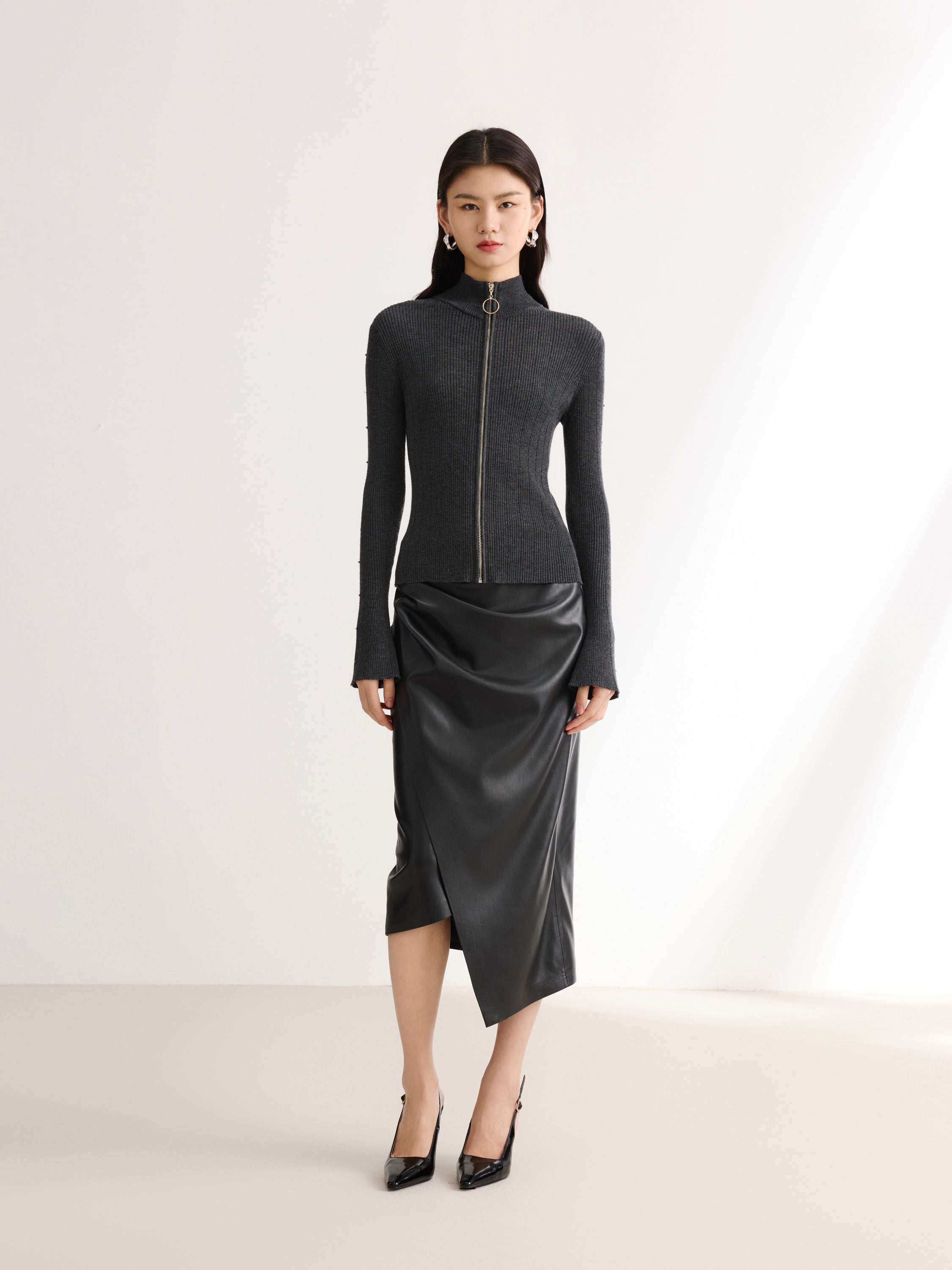 EP YAYING Black Fitted Top