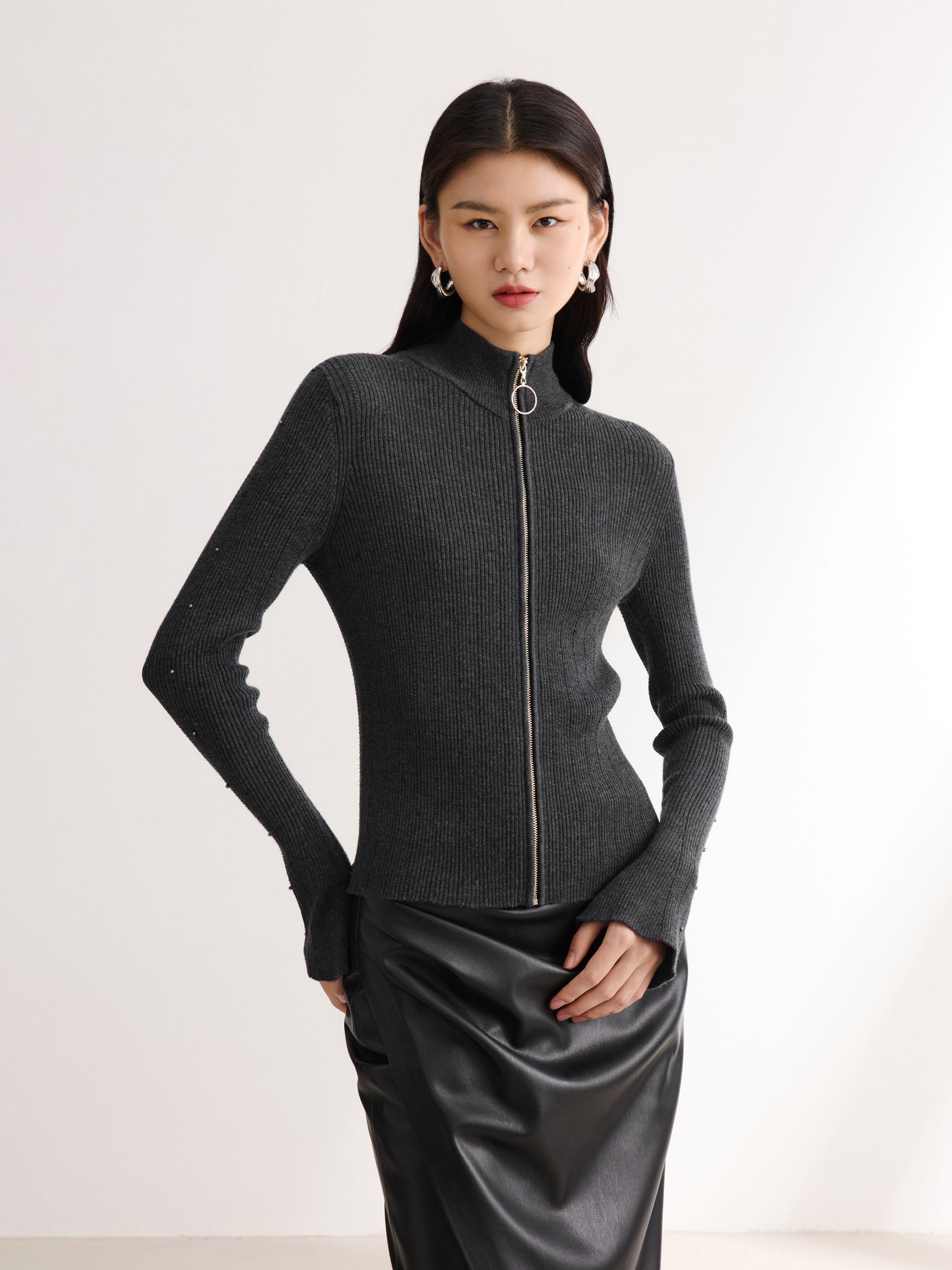 EP YAYING Black Fitted Top
