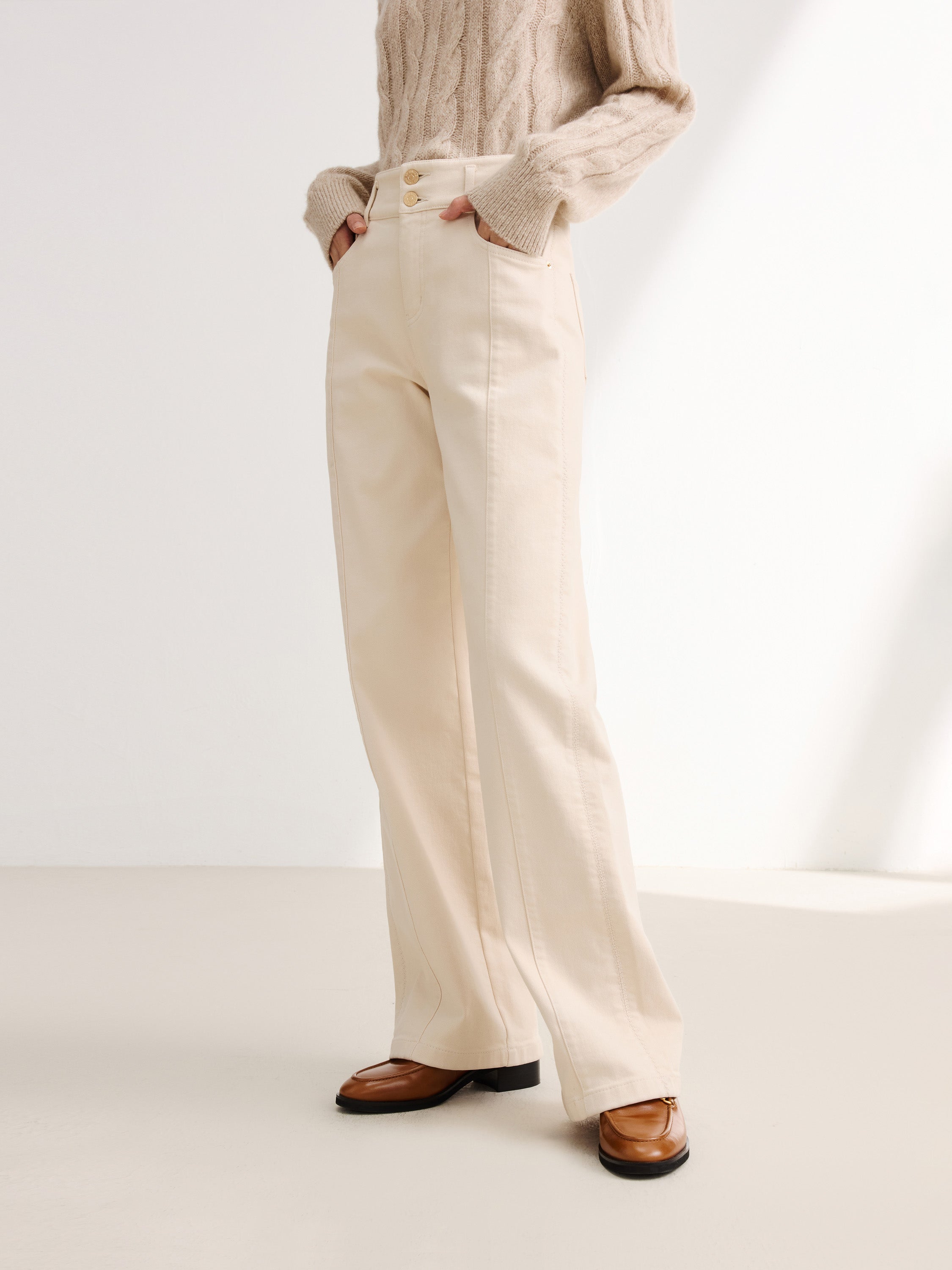 EP YAYING Beige Trousers