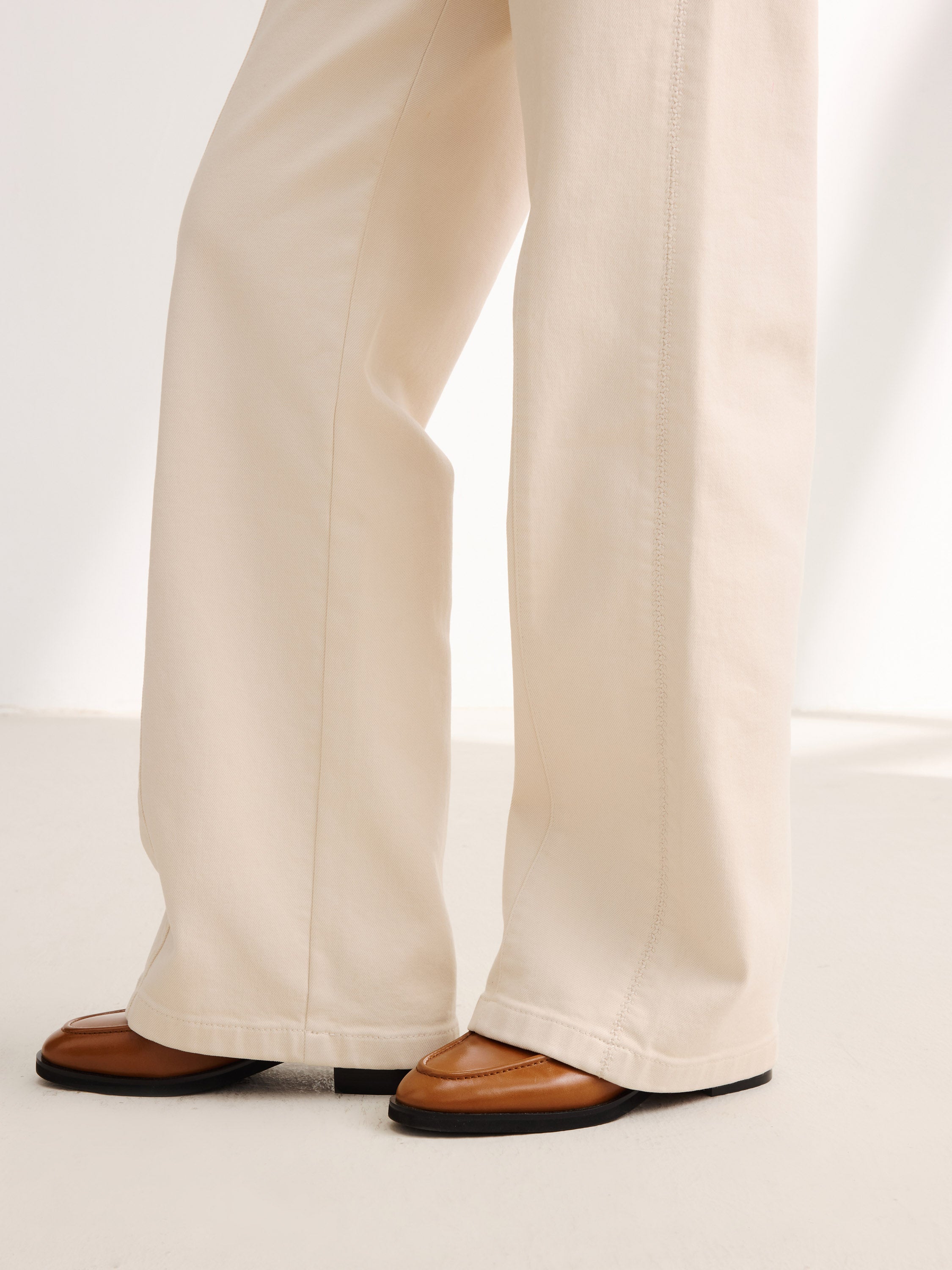 EP YAYING Beige Trousers